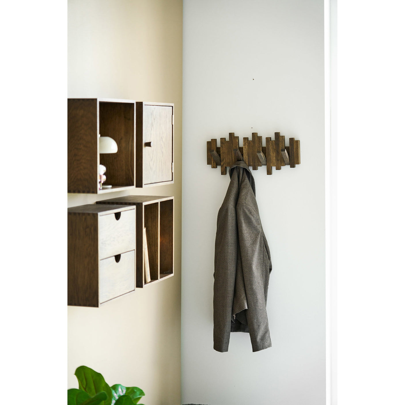 Caltra Klesstativ House Nordic Knopper & knagger