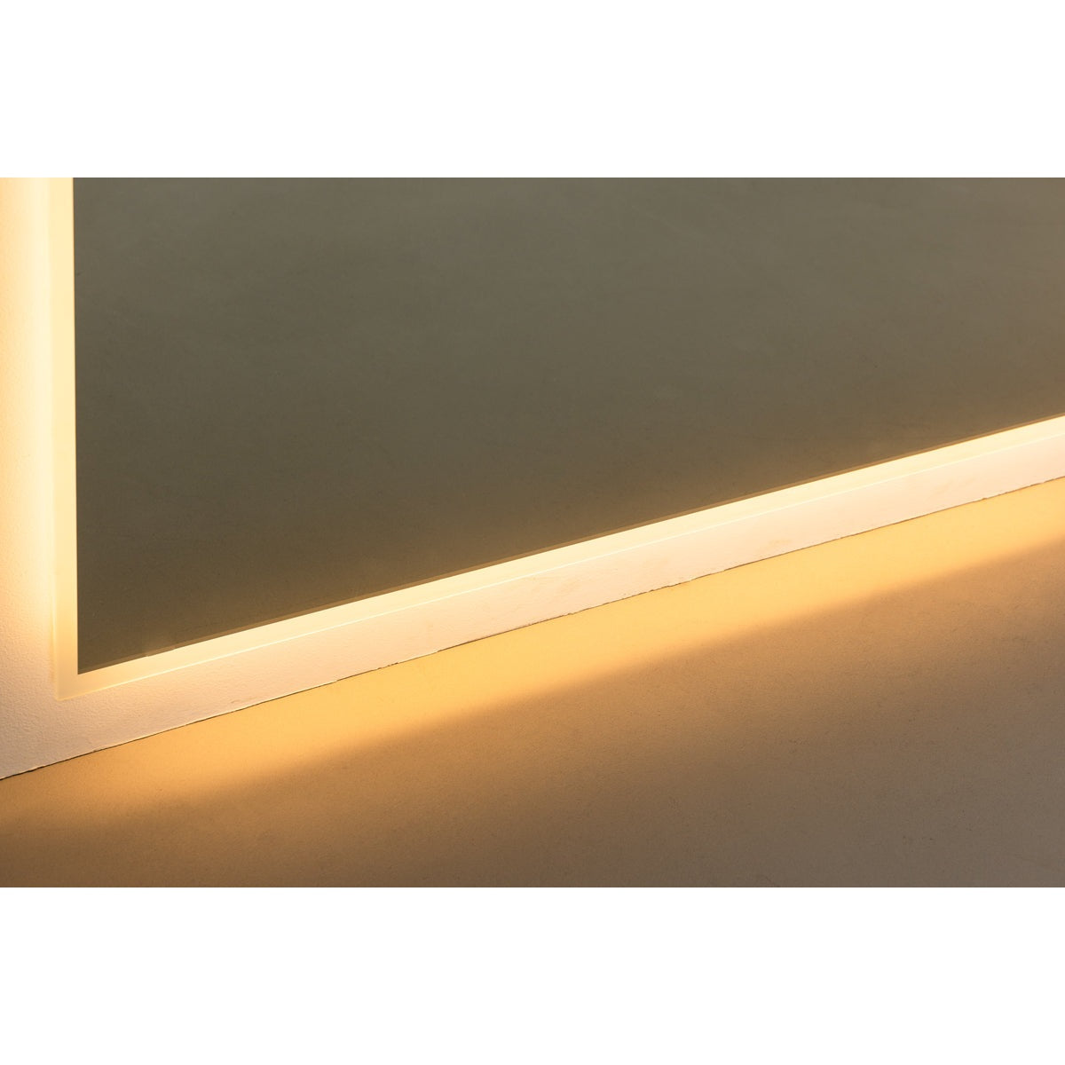 Skeppsvik x Josefin Lustig Lighting Venture Design Speil