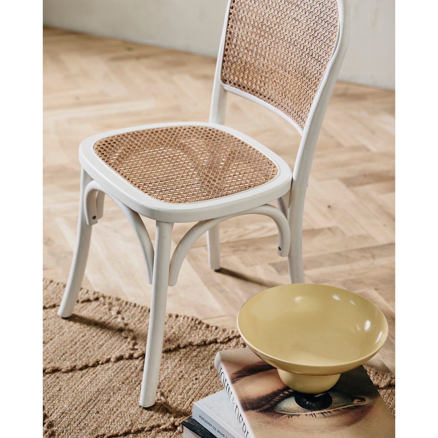 WICKY-bordstol med flet - hvit/natur Nordal CHAIRS+ARM