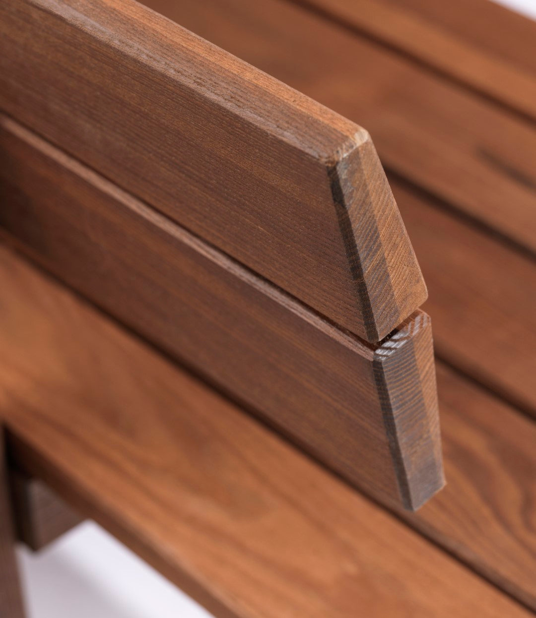 M16 - Ermelunden - Benk med ryggstøtte FDB Møbler Benk