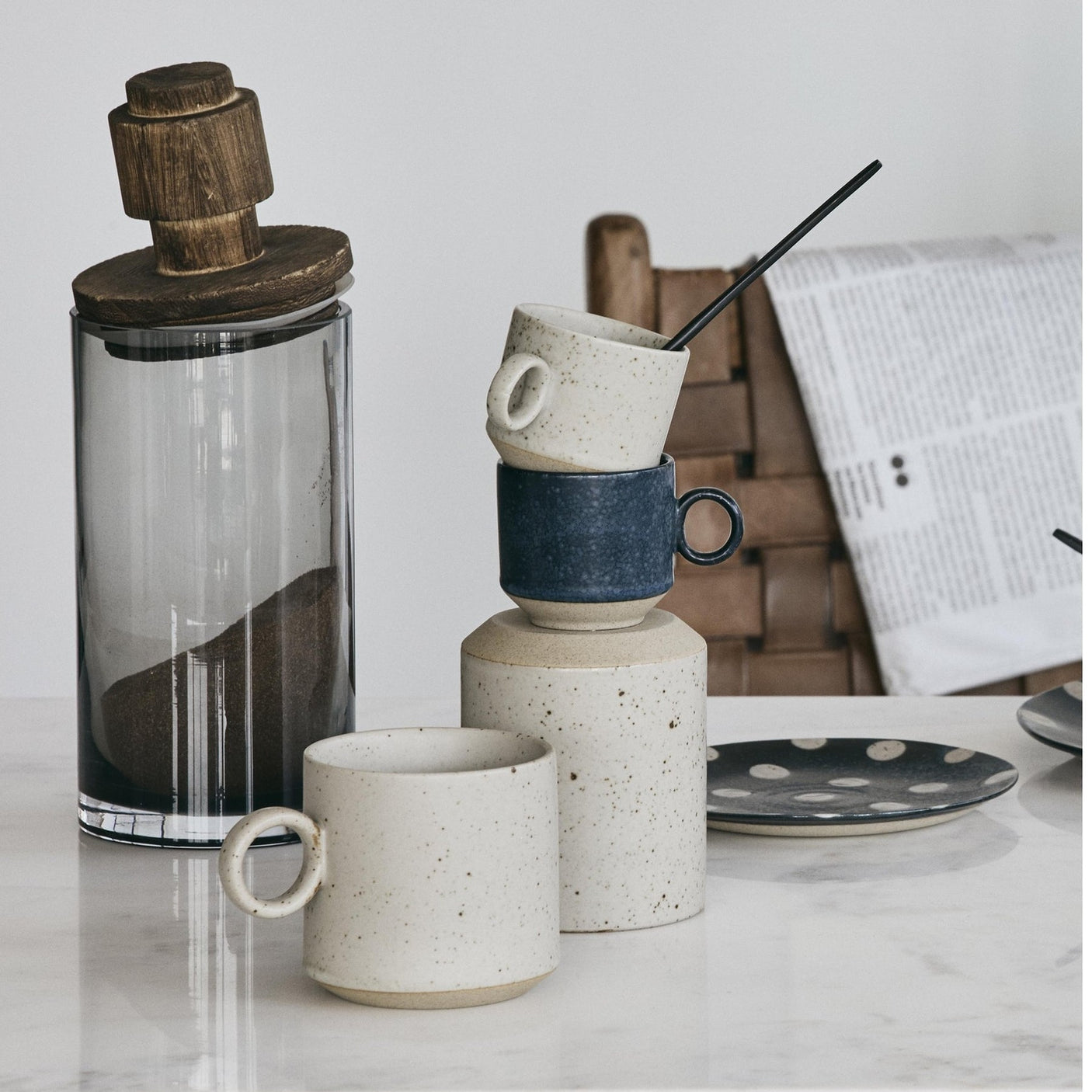 GRAINY espressokopp i keramikk m/hank - mørkblå Nordal TABLEWARE