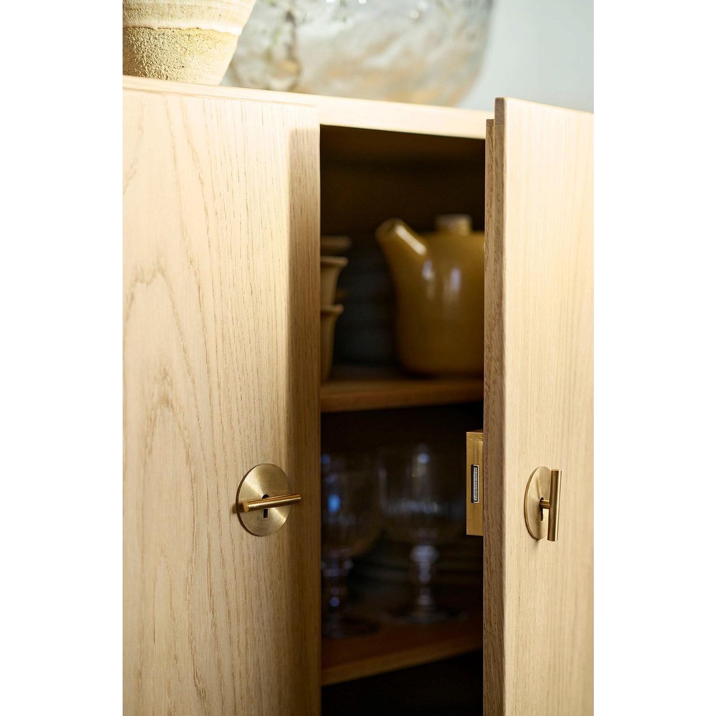 A232 - Skap FDB Møbler Skjenk