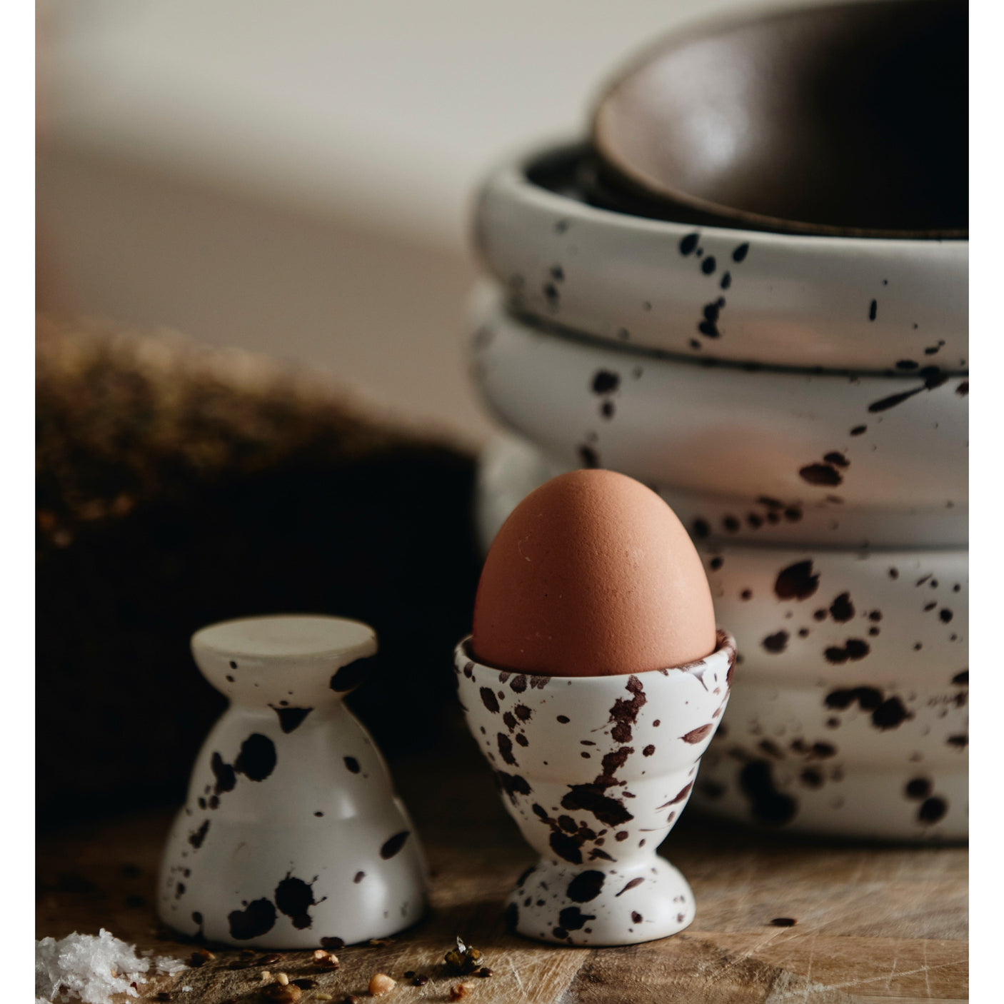 RIA eggbakker m. splash - råhvit Nordal TABLEWARE