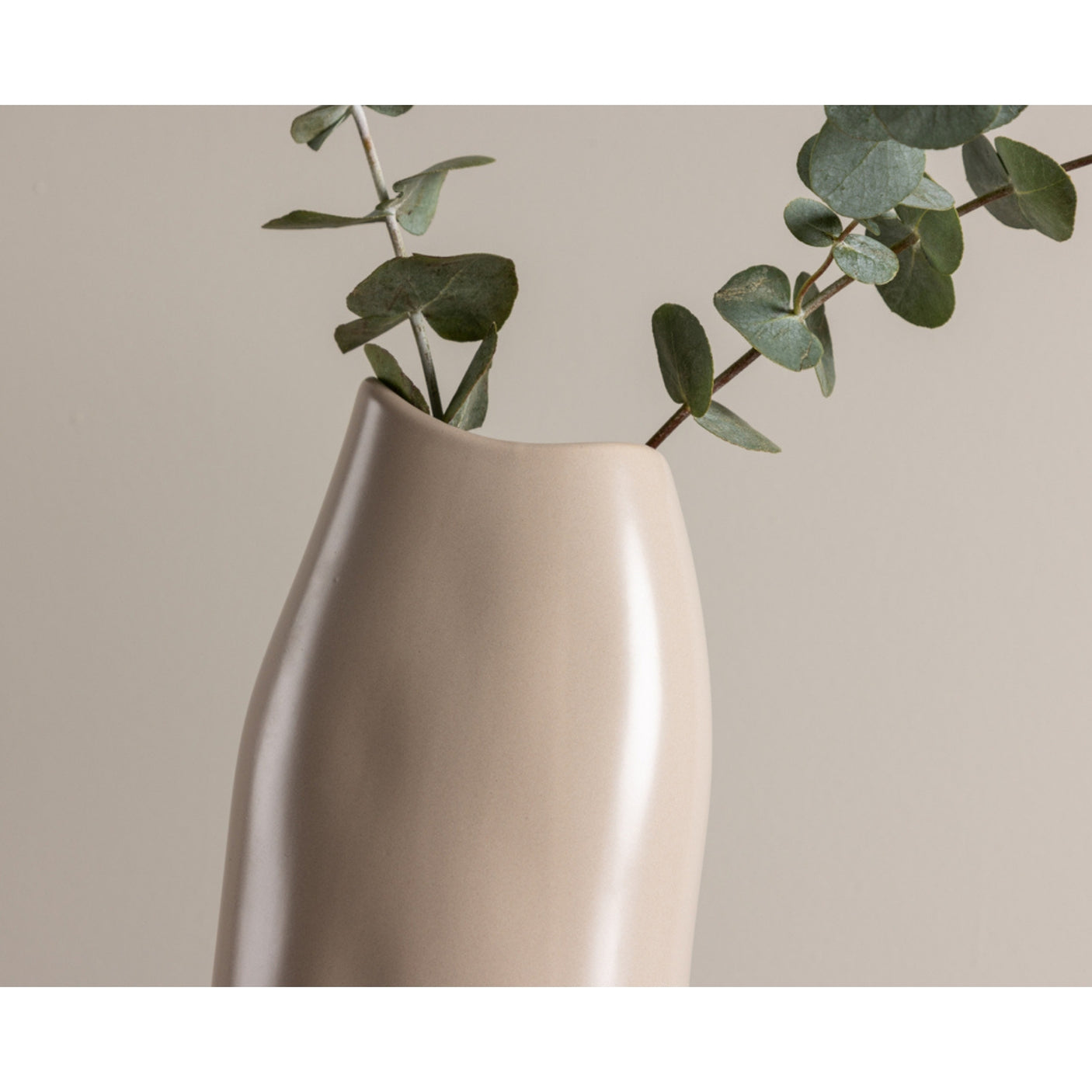 Ernst Vase Venture Design Pynteartikler