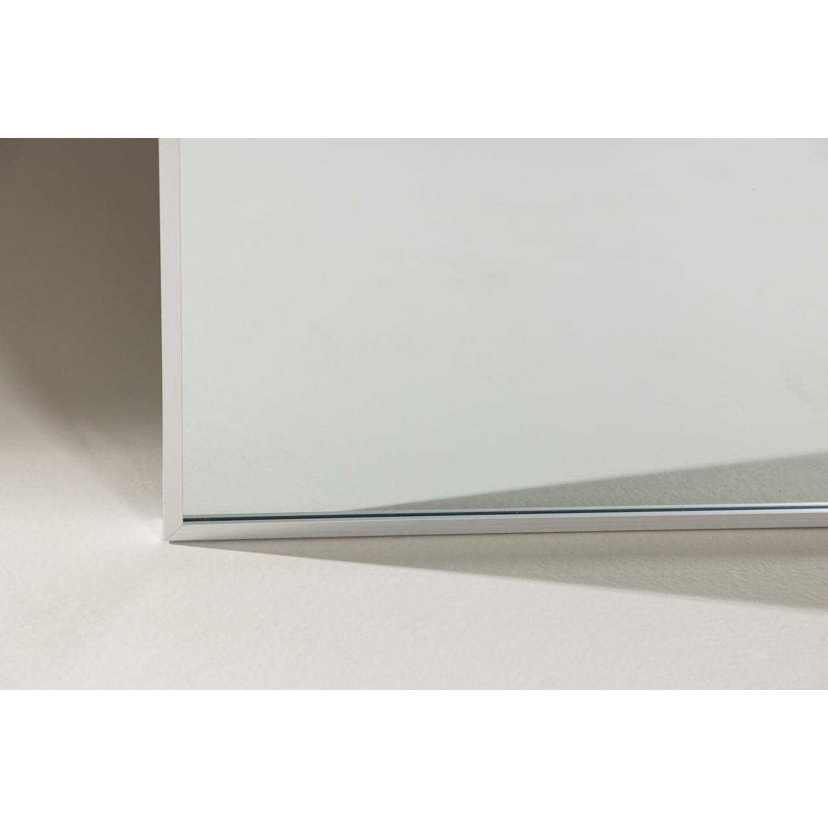 Orlando Speil sølv Venture Design Speil