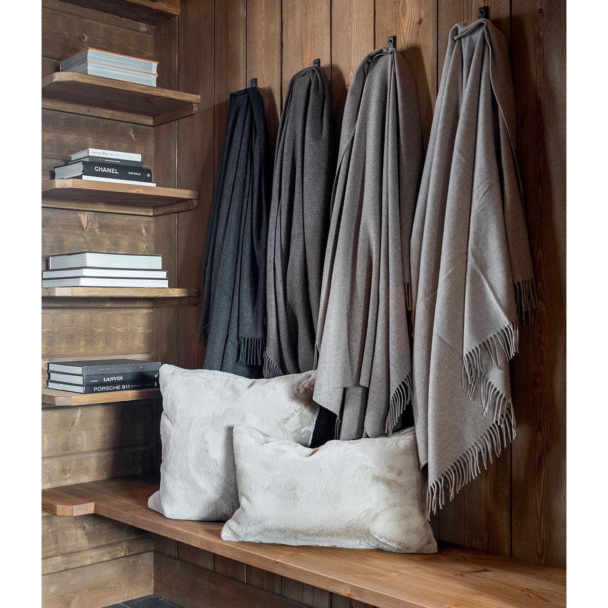 LIVIGNO graphite Artwood Pledd