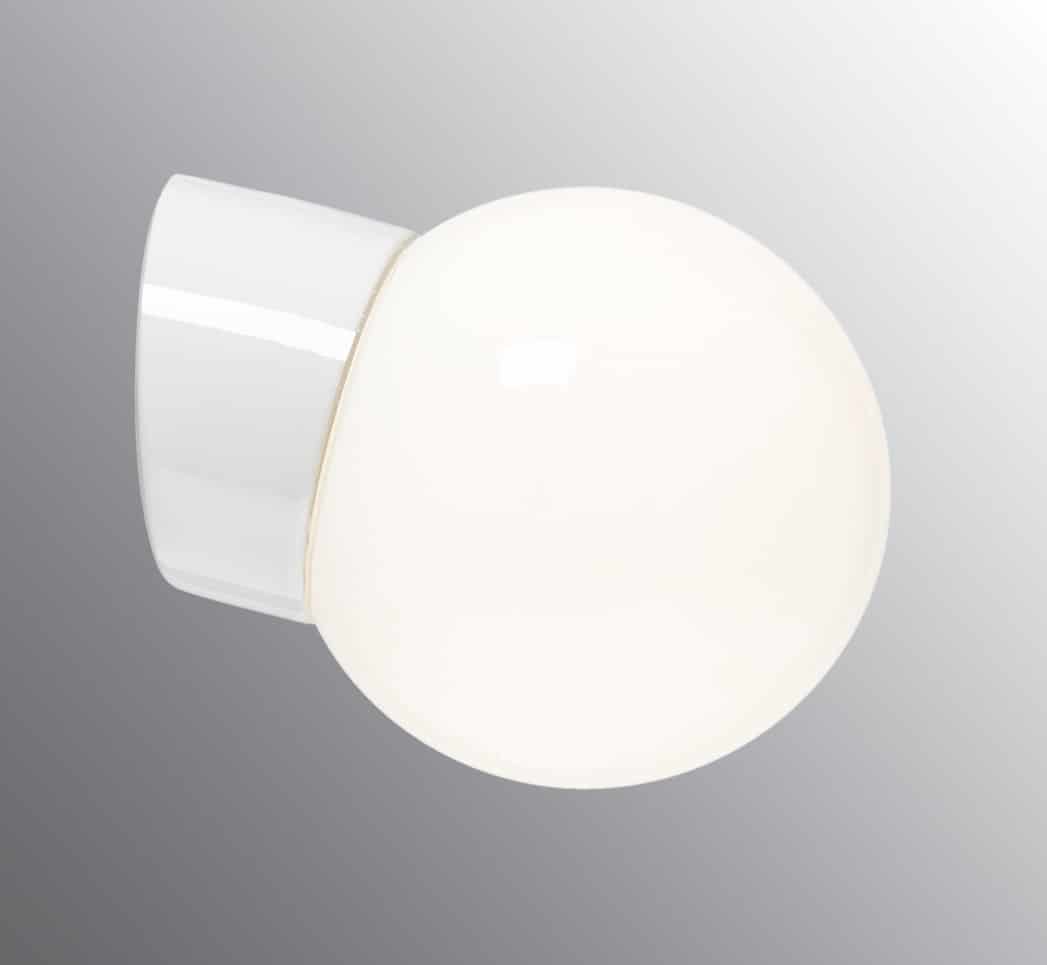 Classic Glob Ø150 Blank Opal Skrå Vegglampe LED IP20