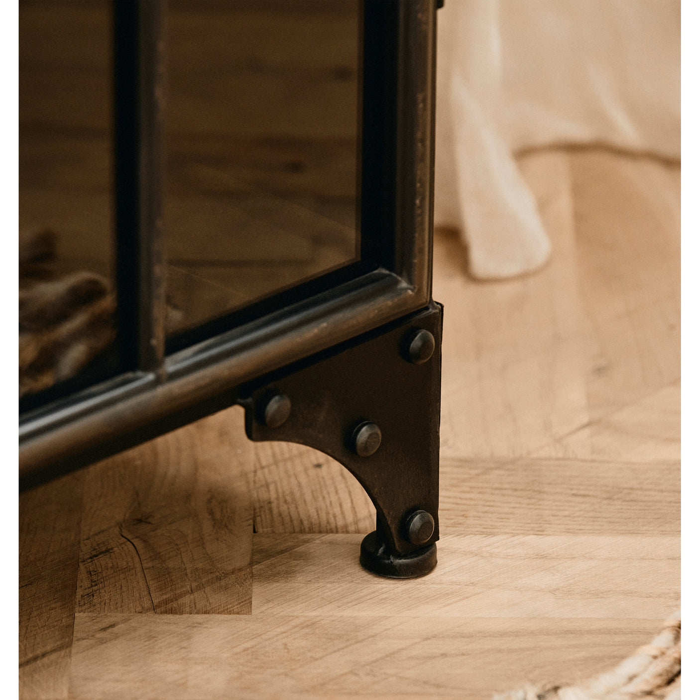 DOWNTOWN-vinduer i jern - 114x120 - sort Nordal CABINETS