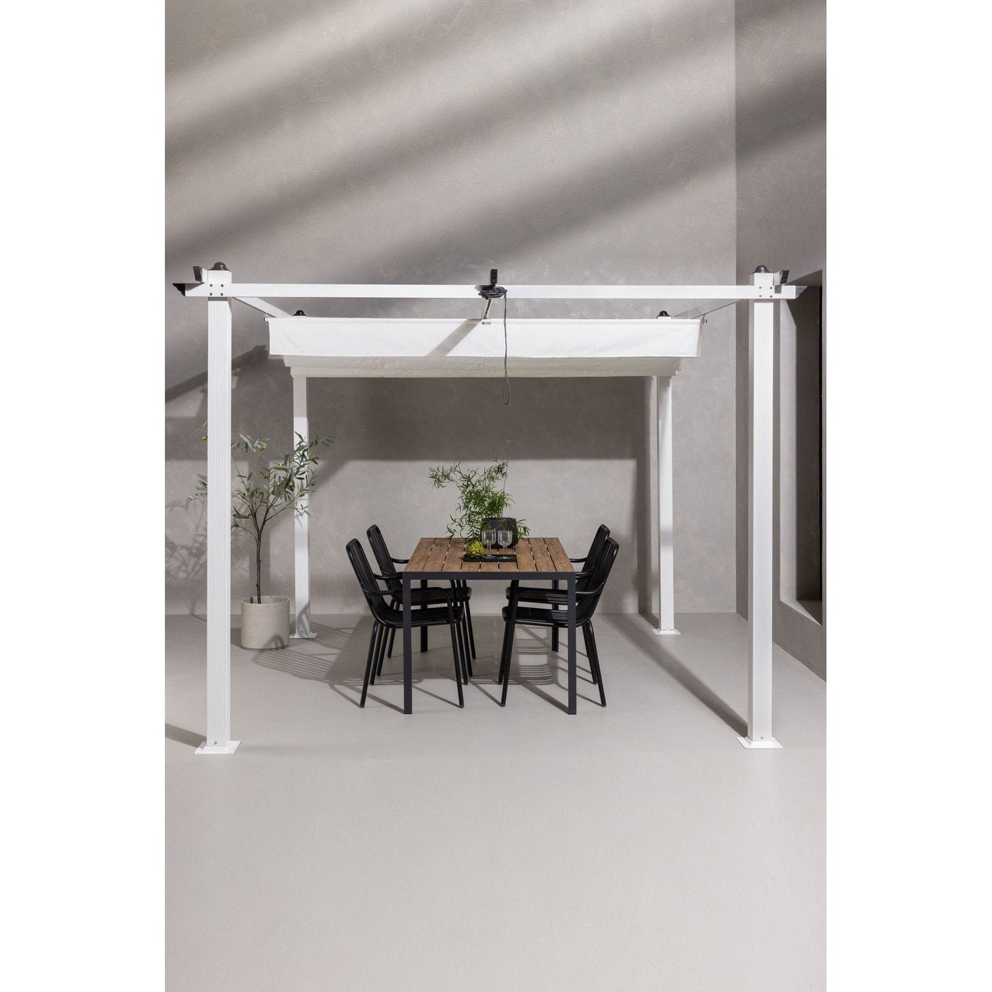 Lazio Pergola stål Venture Design Parasoll