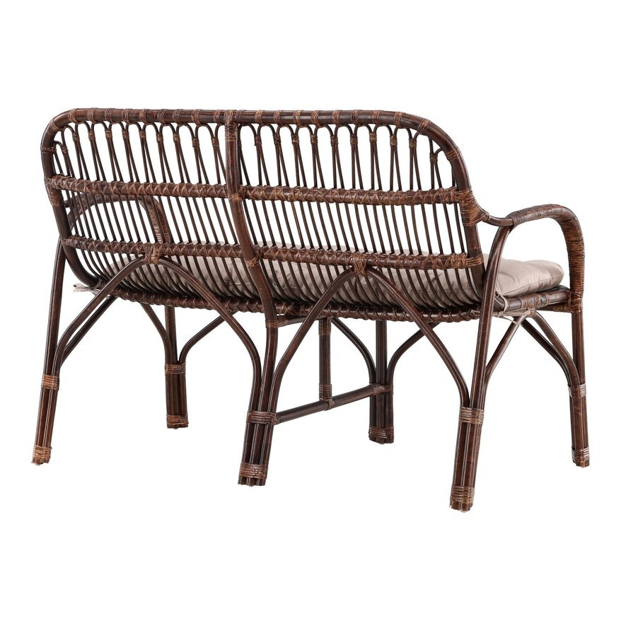 Nella hagestol Venture Design Sofa