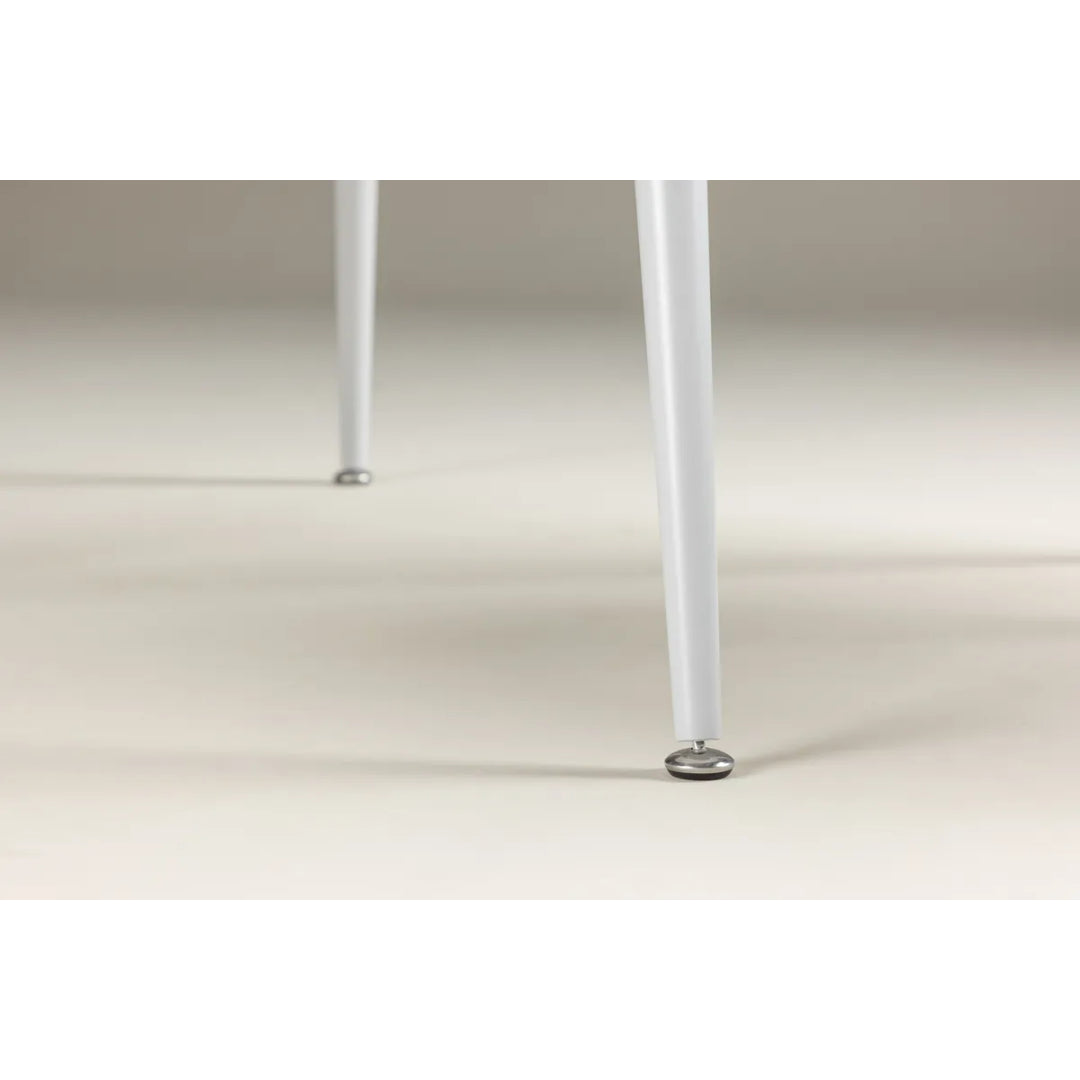 Plaza Dining Table Venture Design Spisebord