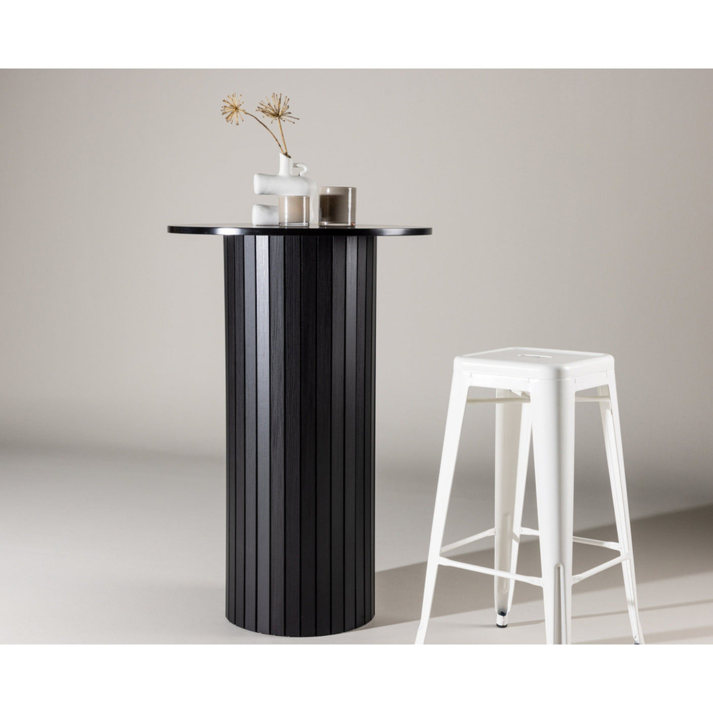 Härön Dining Table Venture Design Spisebord