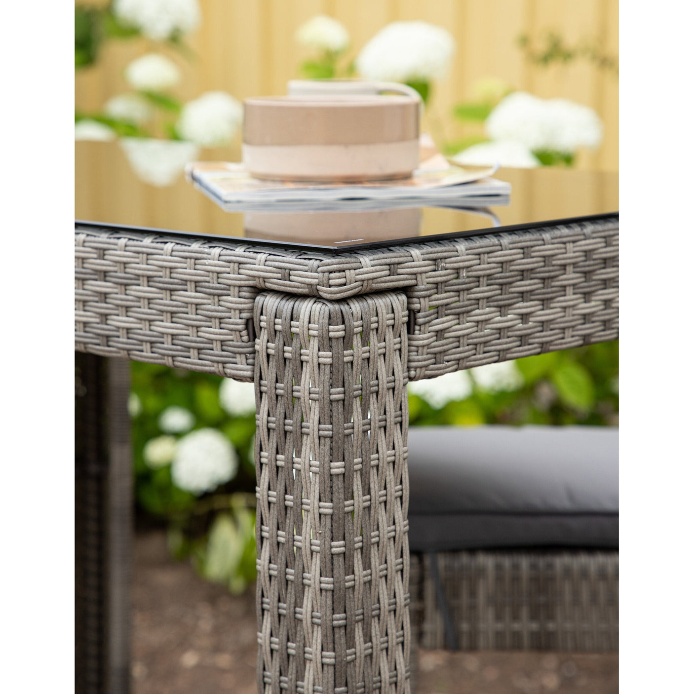 Alo Table Venture Design Spisebord