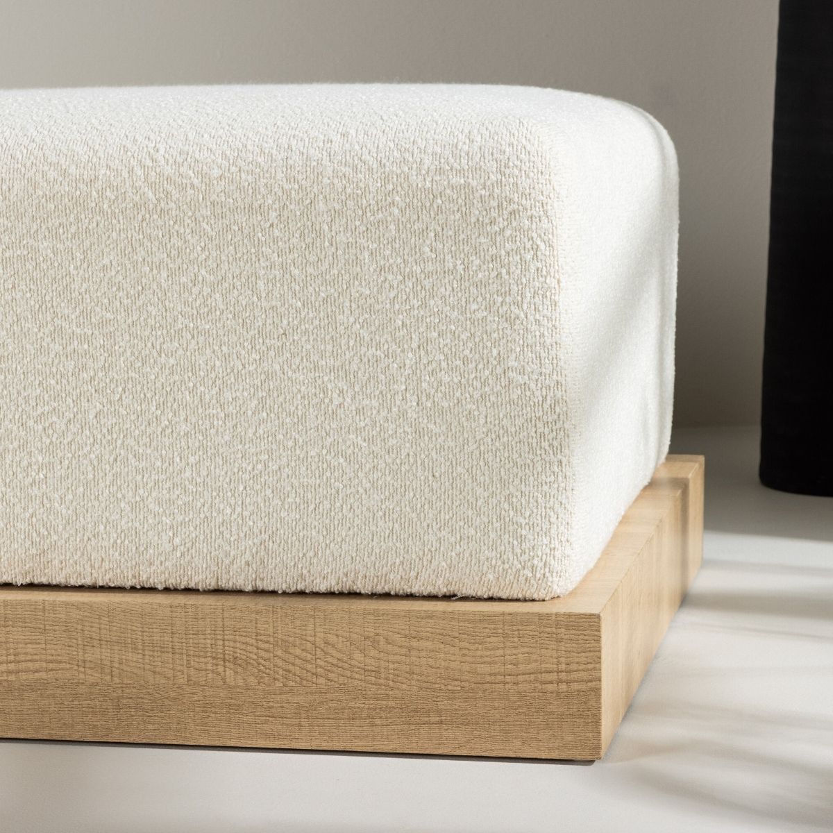 Ivy Ottoman Venture Design Pall