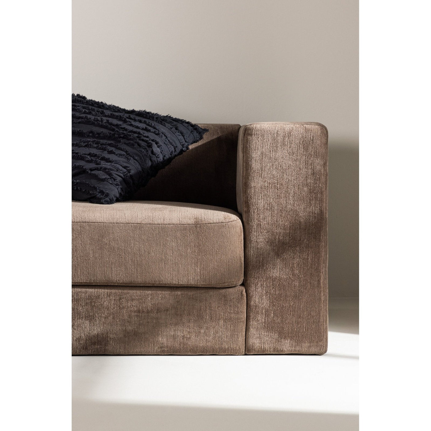 Lumi sofa Venture Design Sofa