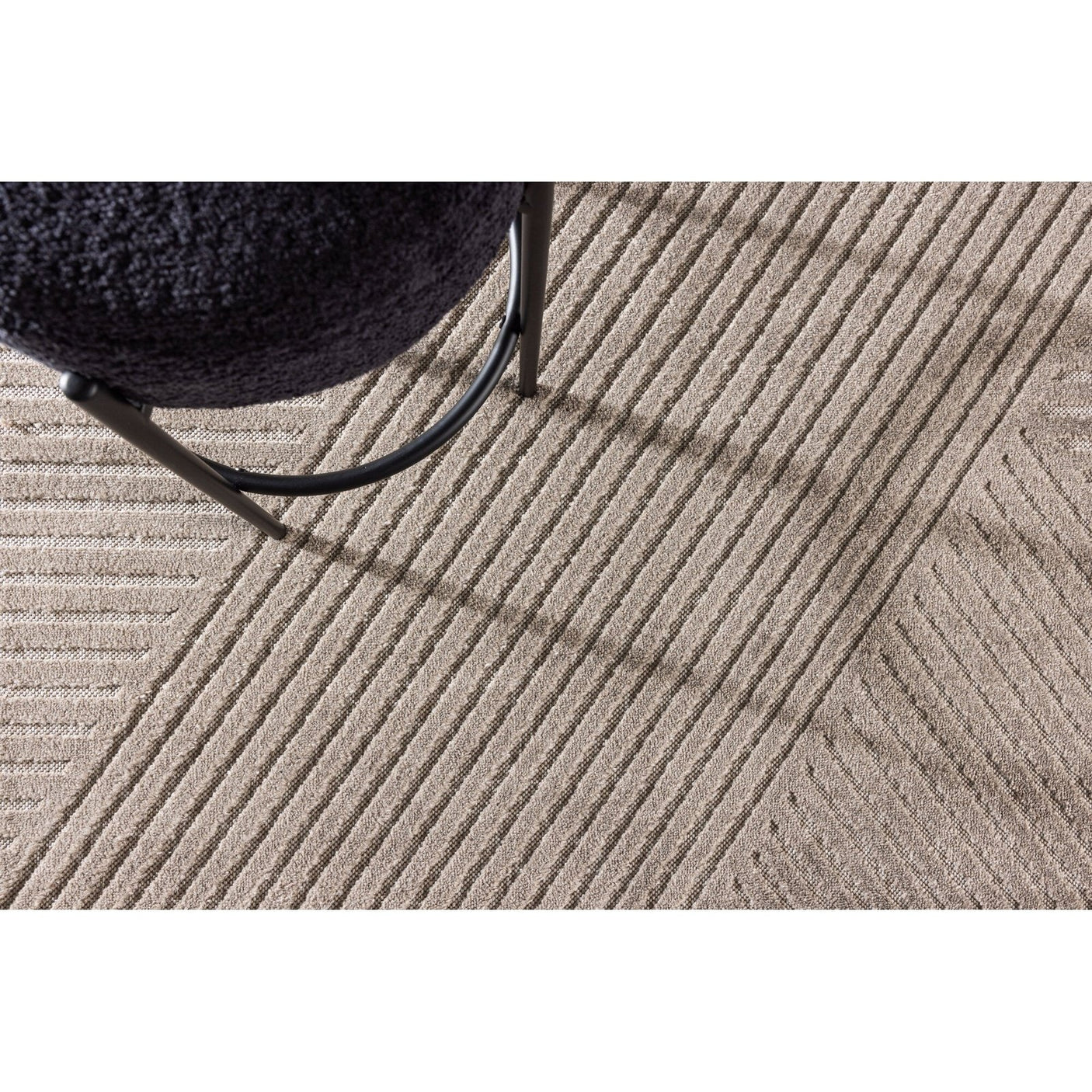 Aron Solar 230x160 Venture Design Teppe