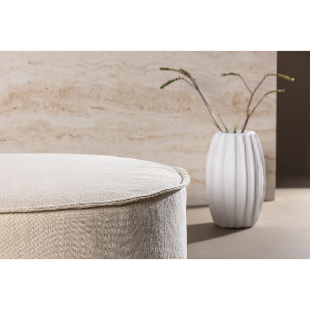 Vindö Ottoman Venture Design Pall