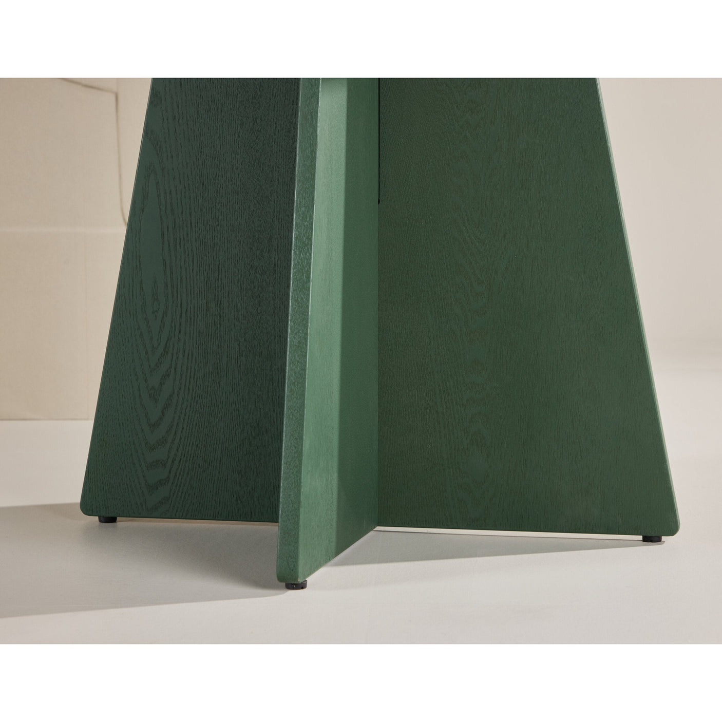 Bootcut Rundt Spisebord Venture Design Rundt spisestuebord