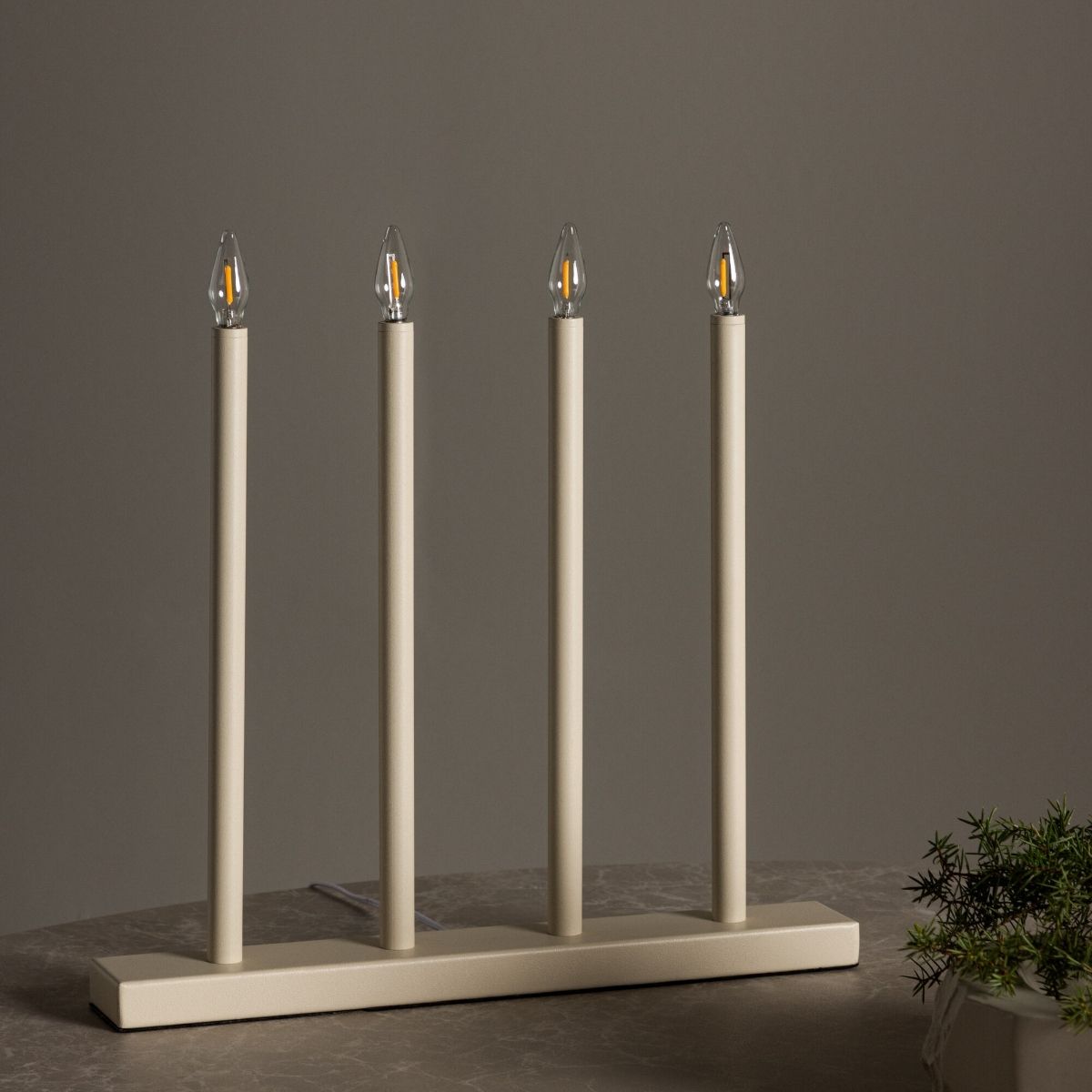 Lofsdalen Table Lamp Venture Design Julebelysning
