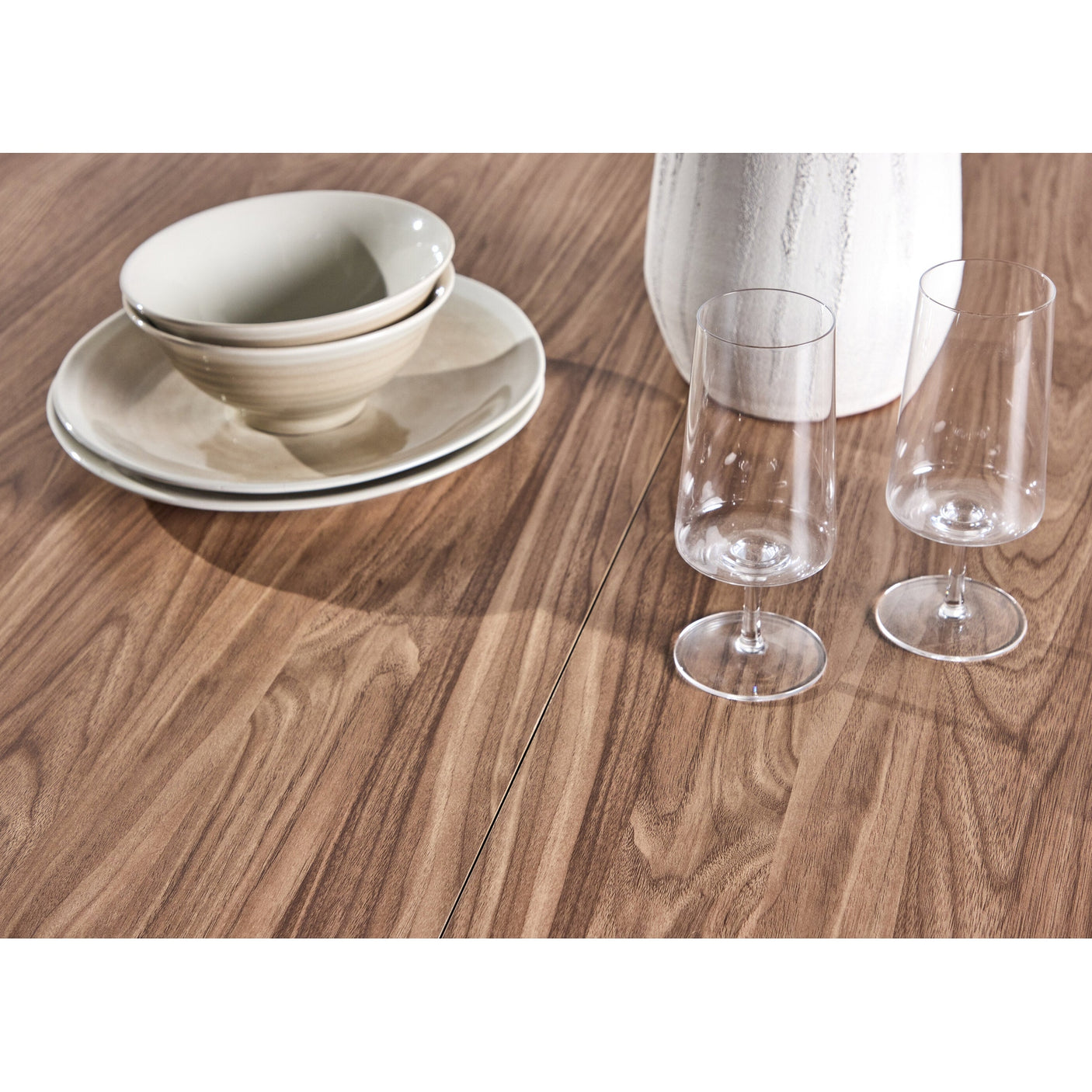 Lanzo Rundt Spisebord Venture Design Rundt spisestuebord