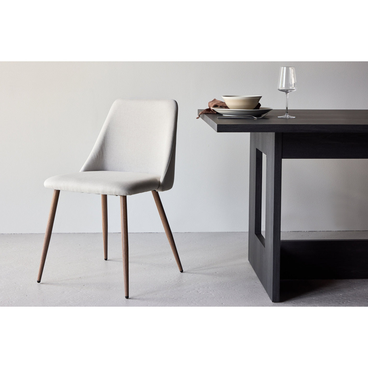 Natt Spisestol Venture Design Spisestol