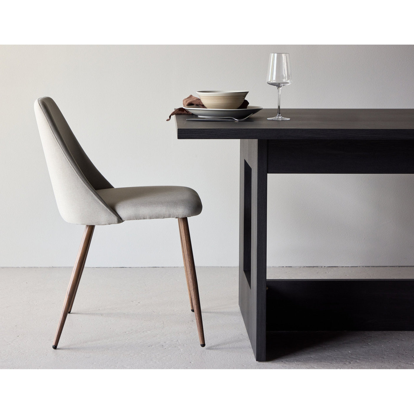 Natt Spisestol Venture Design Spisestol