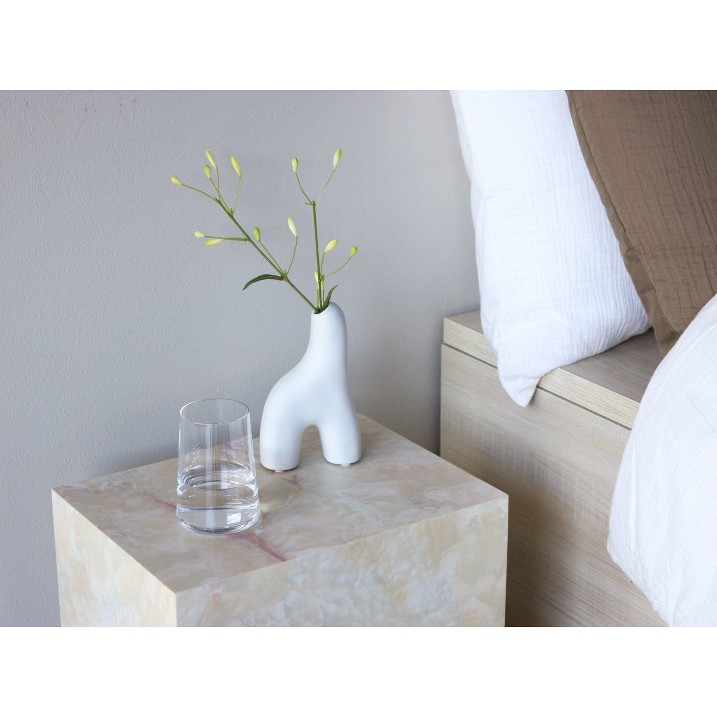 York Side Bord Venture Design Sidetabell