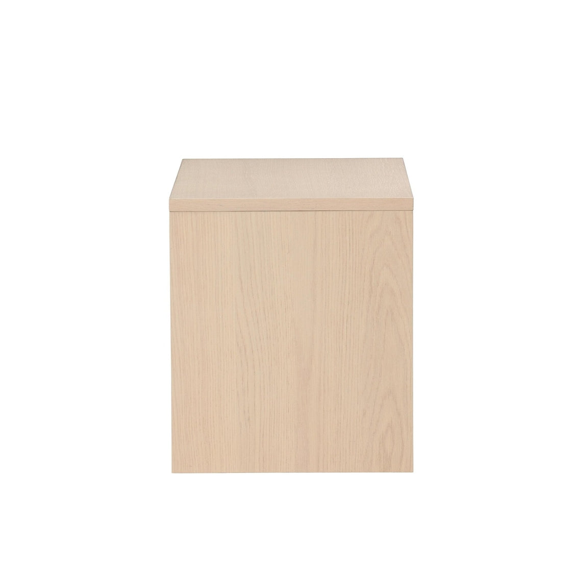 Juni Side Table Venture Design Sidebord