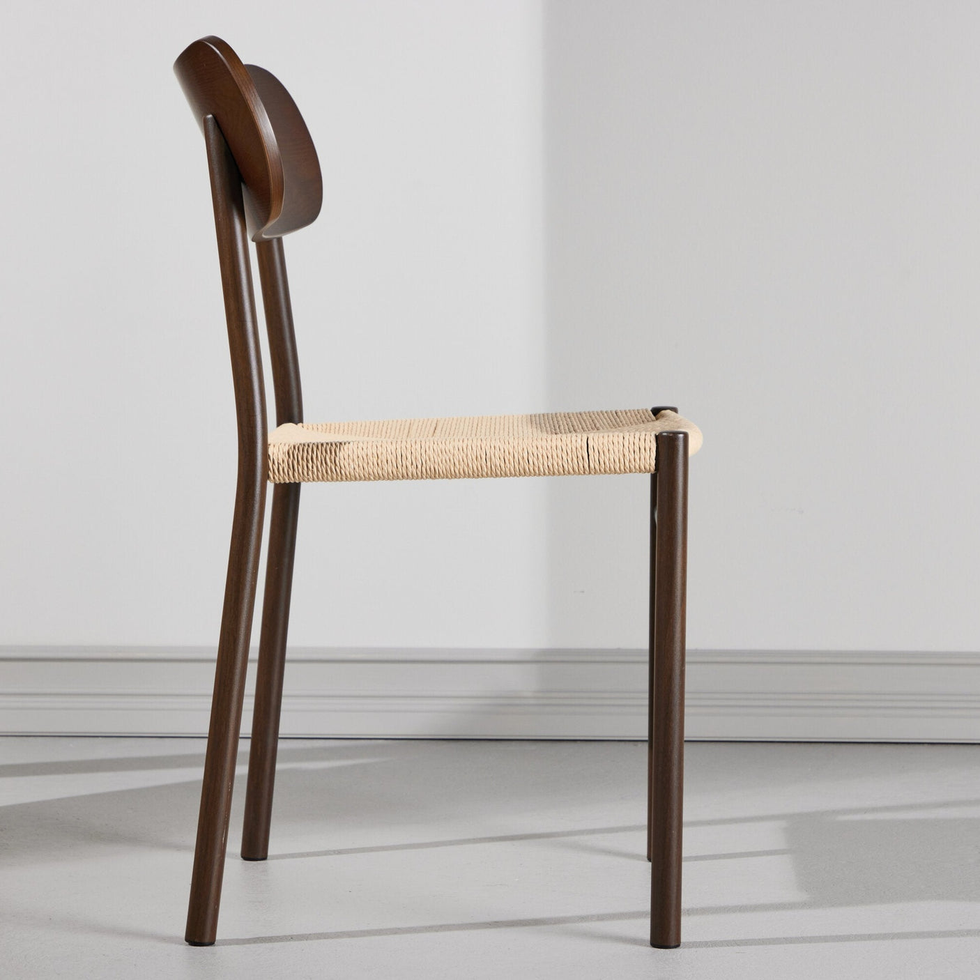 Polly Stol Venture Design Spisestol