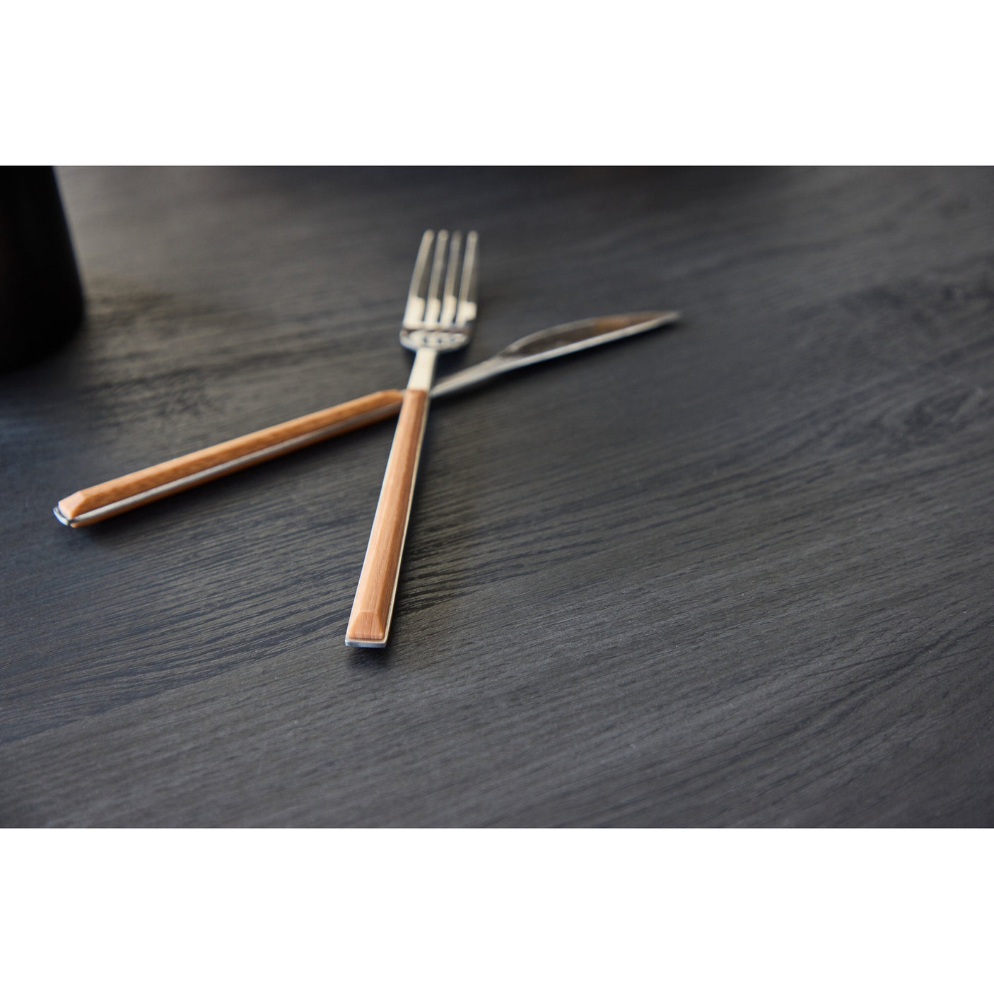 Juno Rundt Spisebord Venture Design Rundt spisestuebord