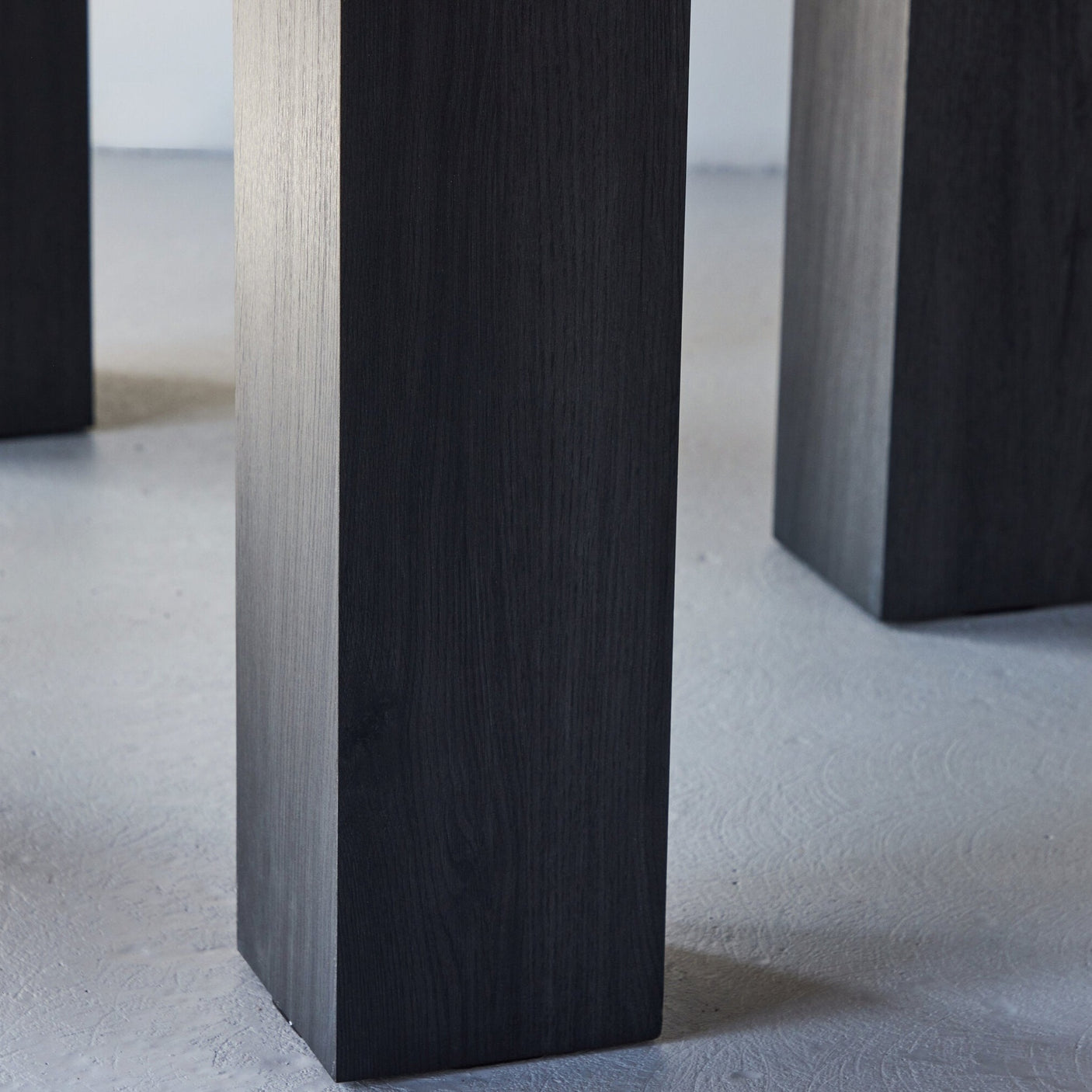 Juno Rundt Spisebord Venture Design Rundt spisestuebord