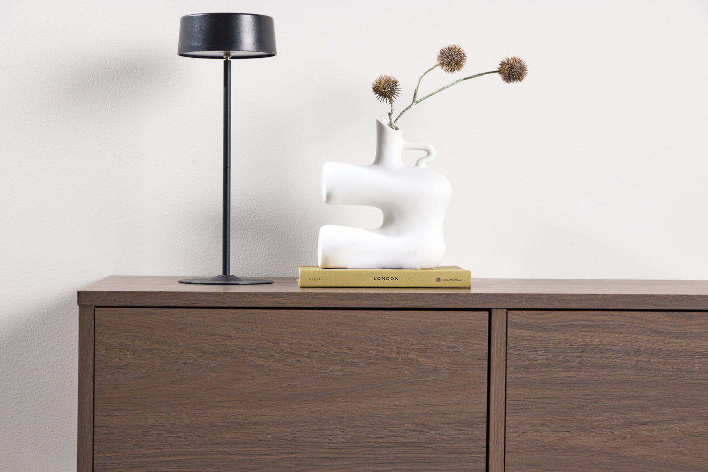 Dragh TV Stativ Venture Design TV-benk