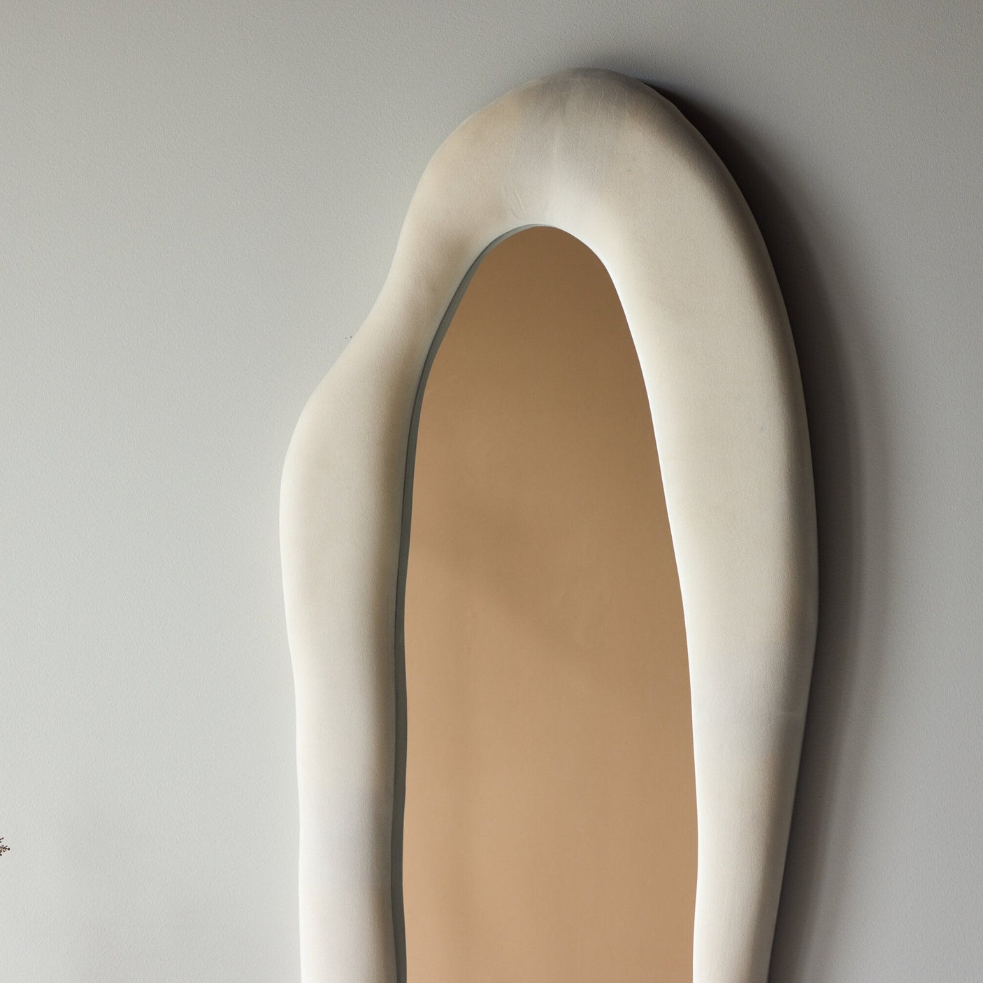 Louiseville Stor Speil Venture Design Stort speil