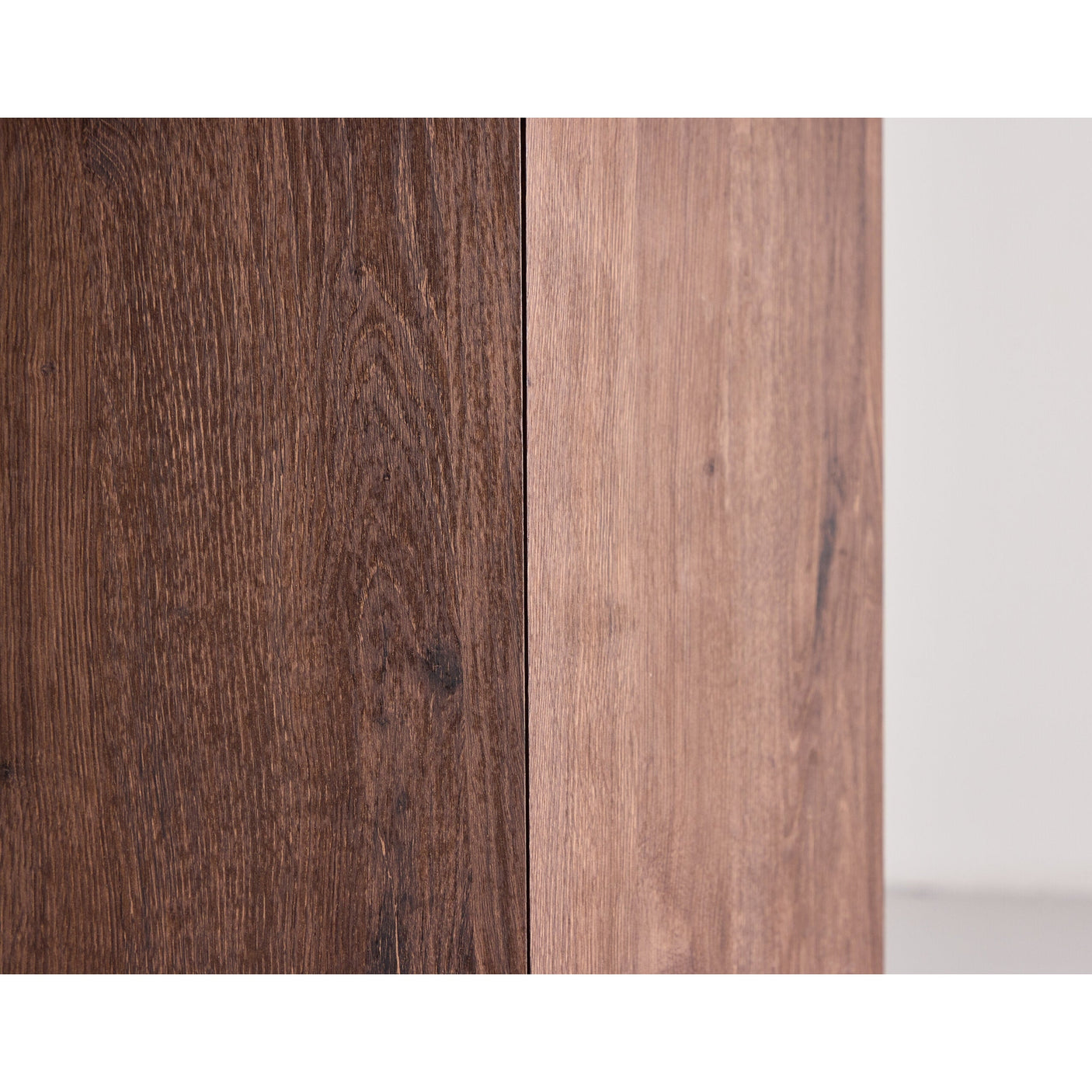 Tekla Rundt Spisebord Venture Design Rundt spisestuebord