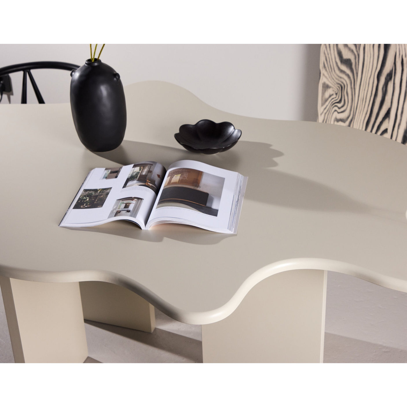 Blomster Oval Spisebord Venture Design Oval Spisebord