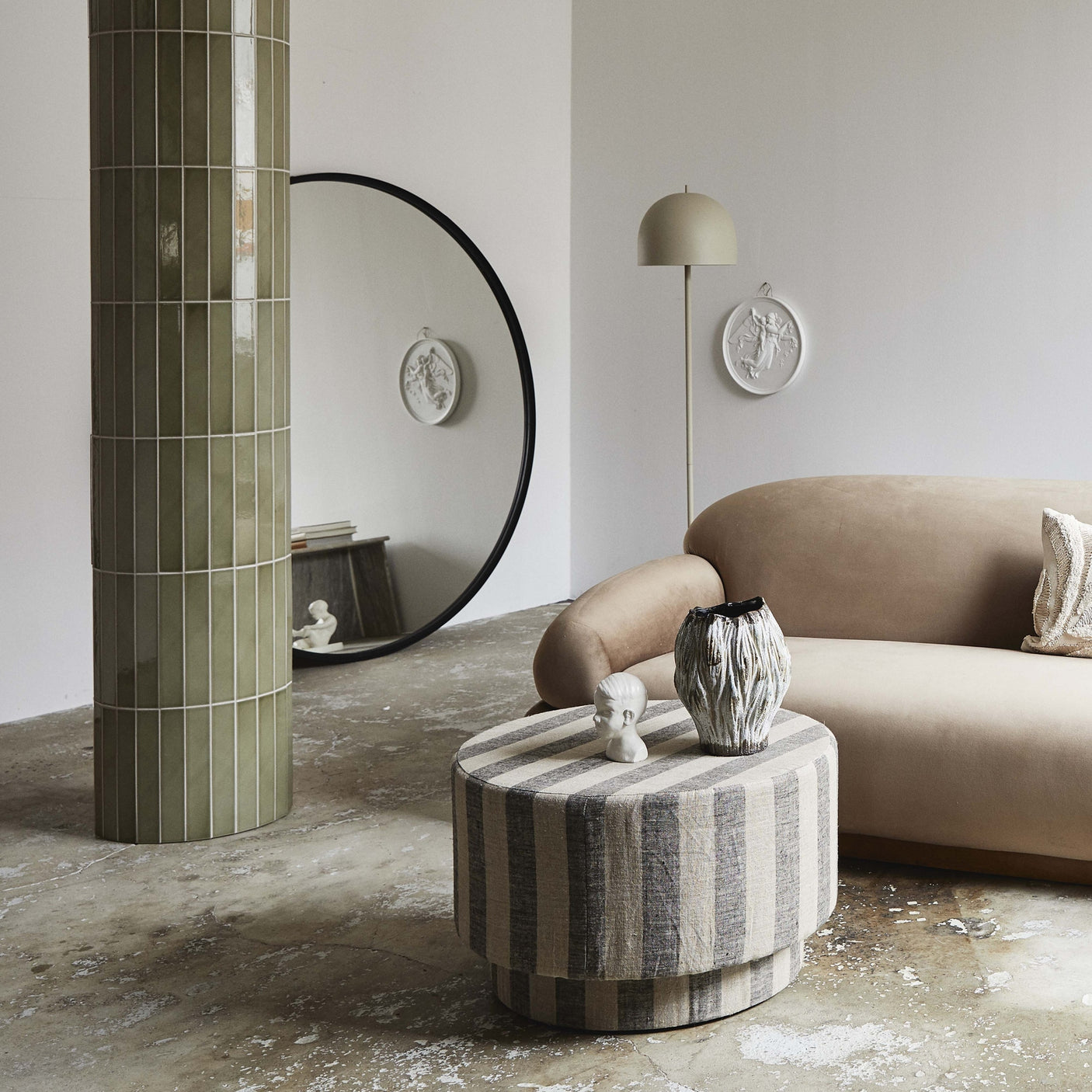 LADOGA puf - beige/grå Nordal STOOLS