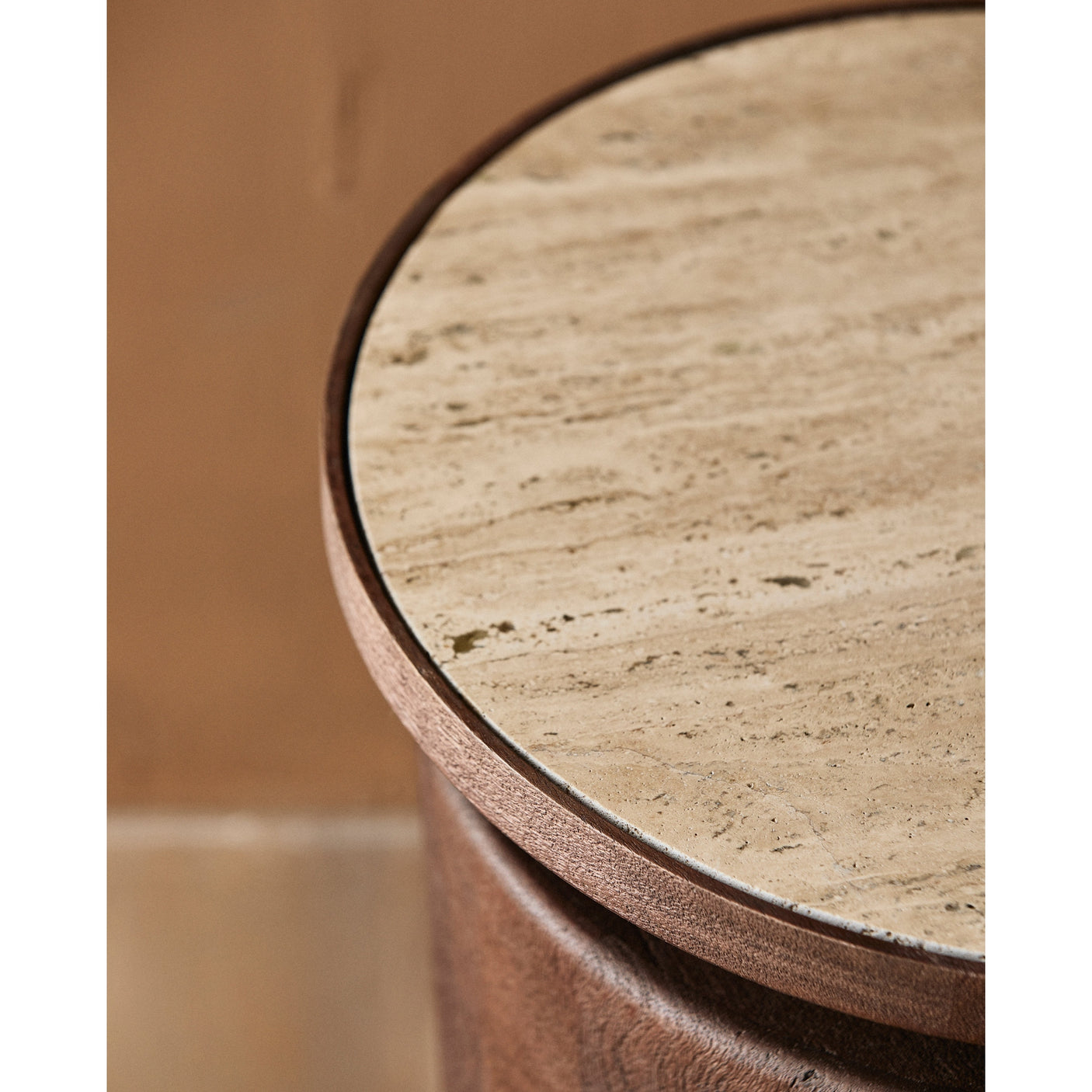 KWANDO sidebord med travertinplate - natur Nordal TABLES