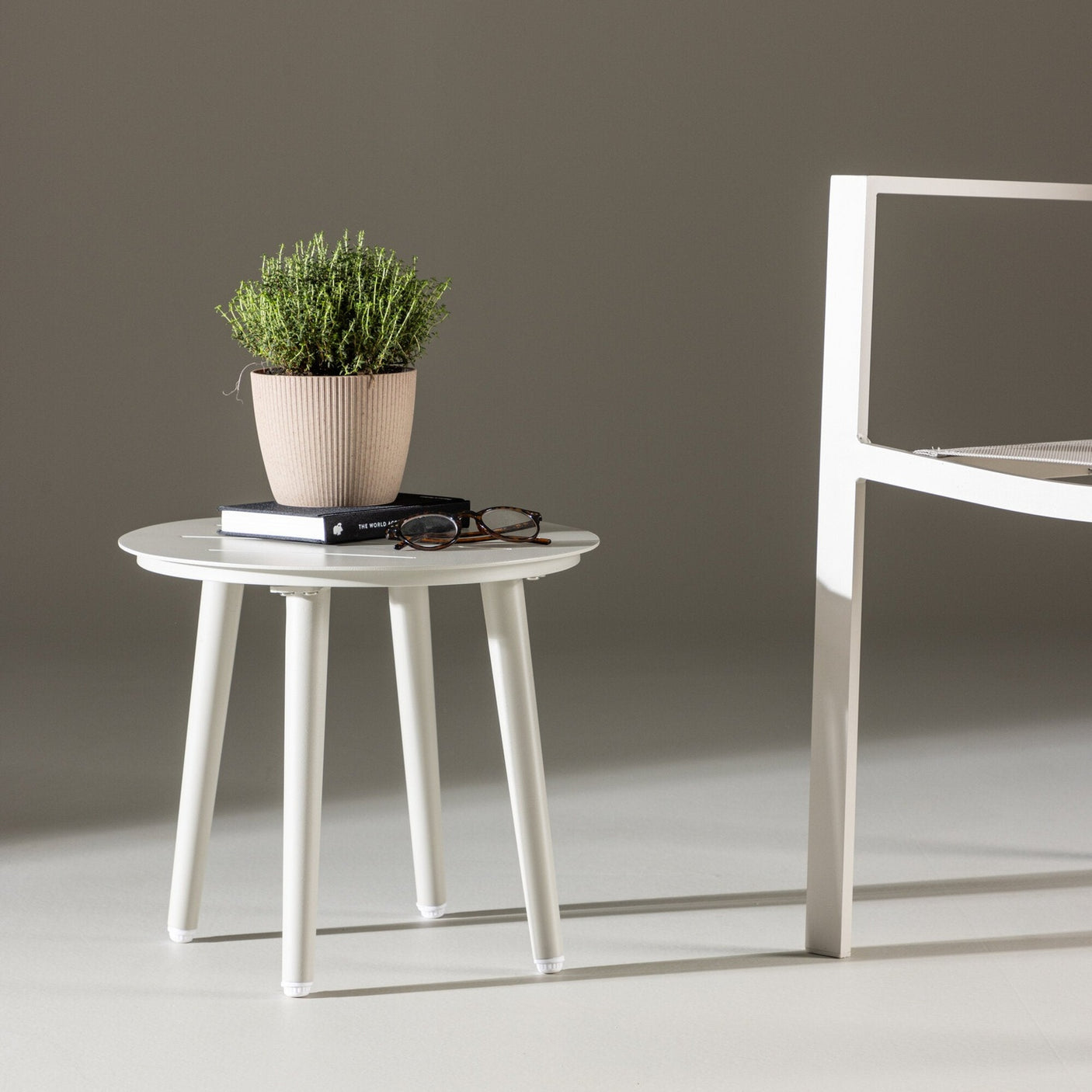 Lina sidebord Venture Design Sidebord
