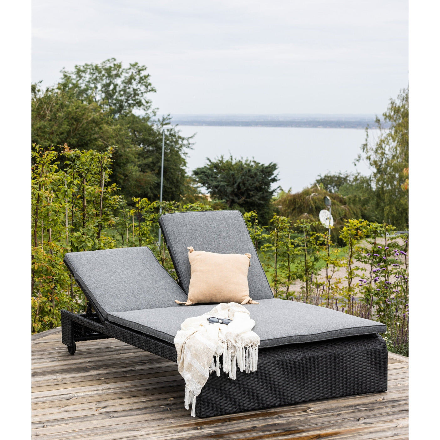 London Sun Lounge Venture Design Solseng