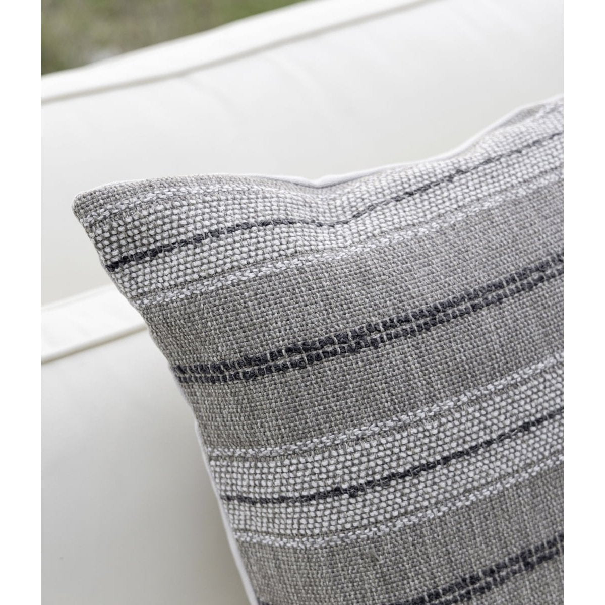 NOMAD MULTI STRIPE GREY putetrekk Artwood Pute