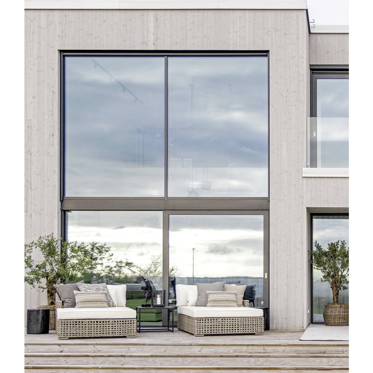 NOMAD MULTI STRIPE GREY putetrekk Artwood Pute