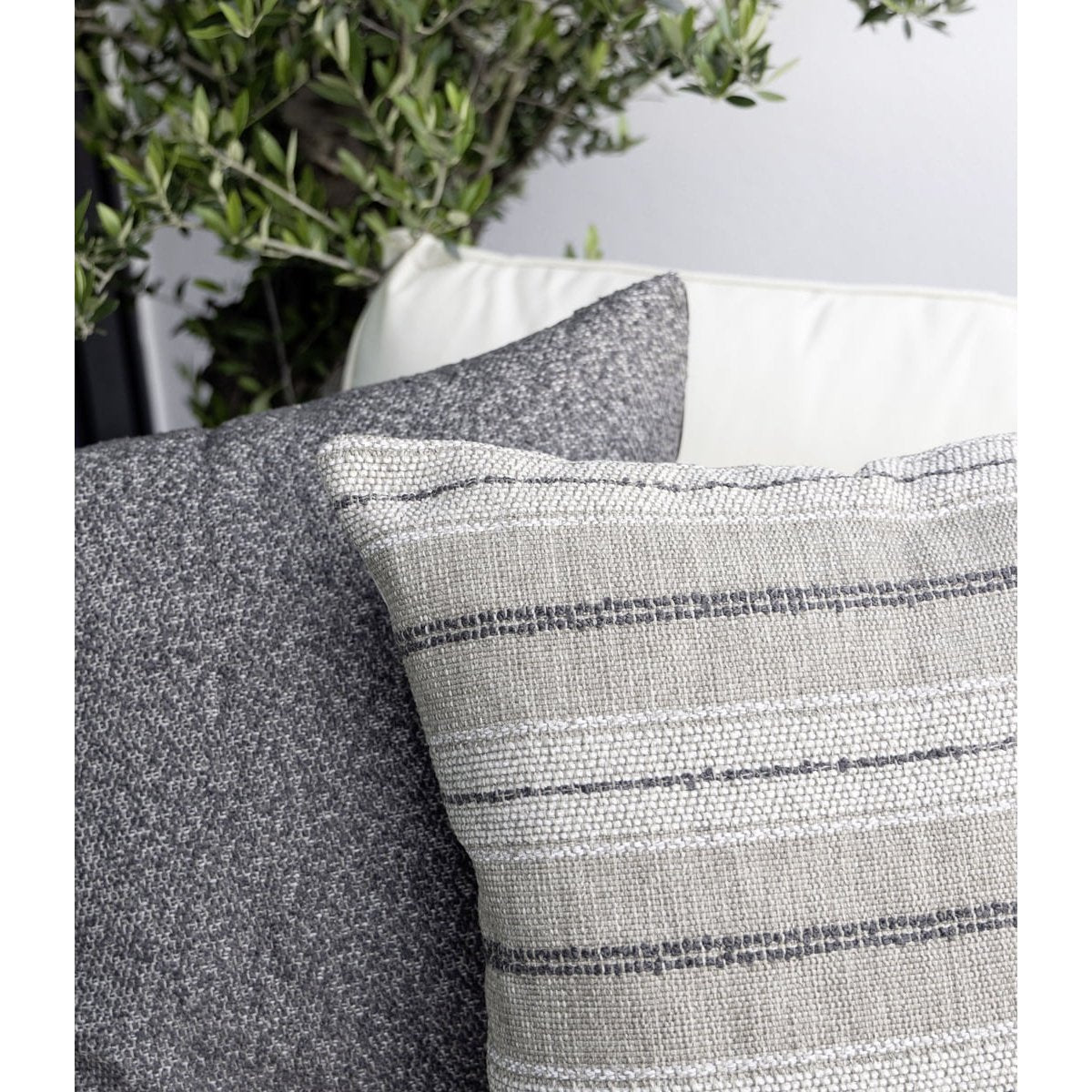 NOMAD MULTI STRIPE GREY putetrekk Artwood Pute