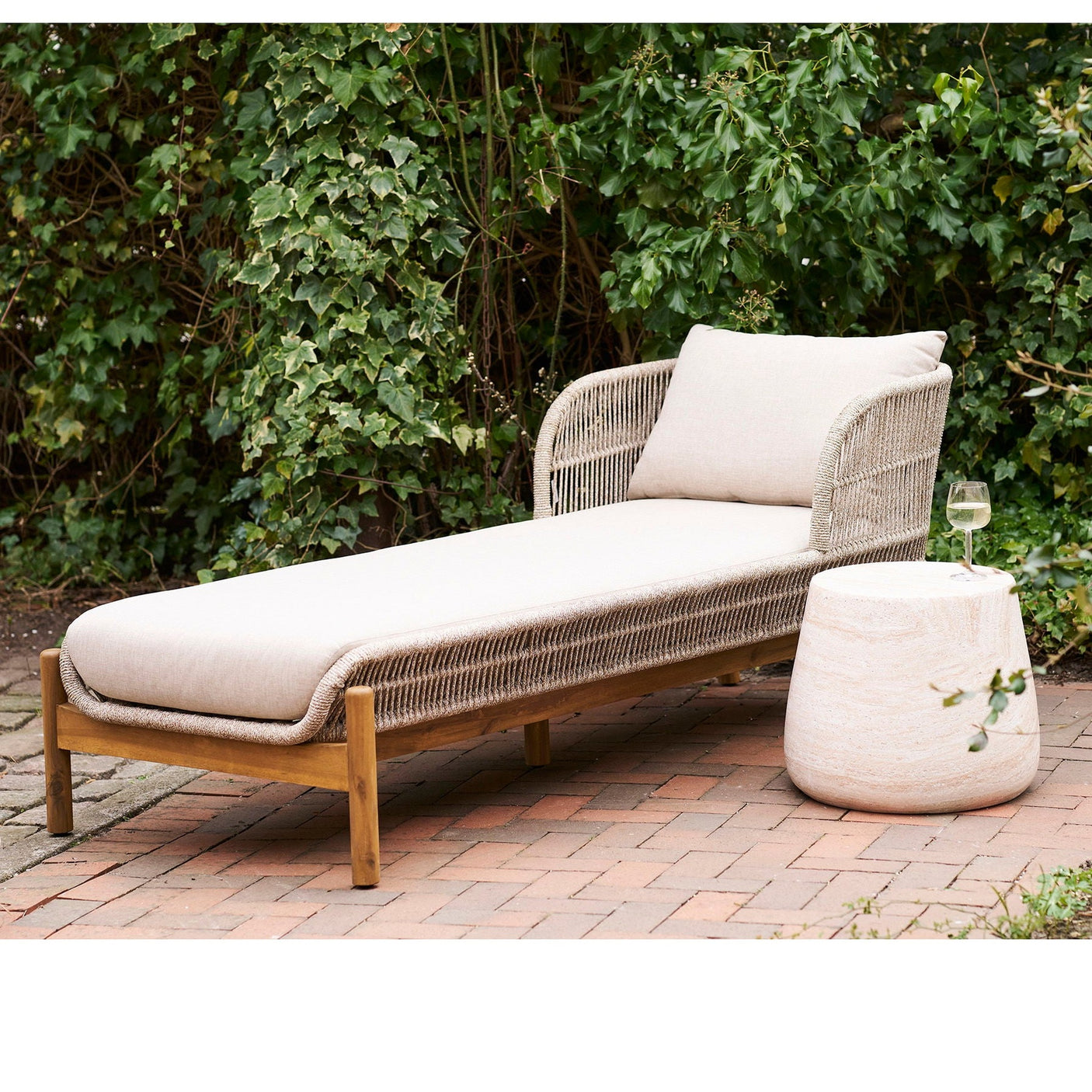 Bonn Side Bord House Nordic Hagebord