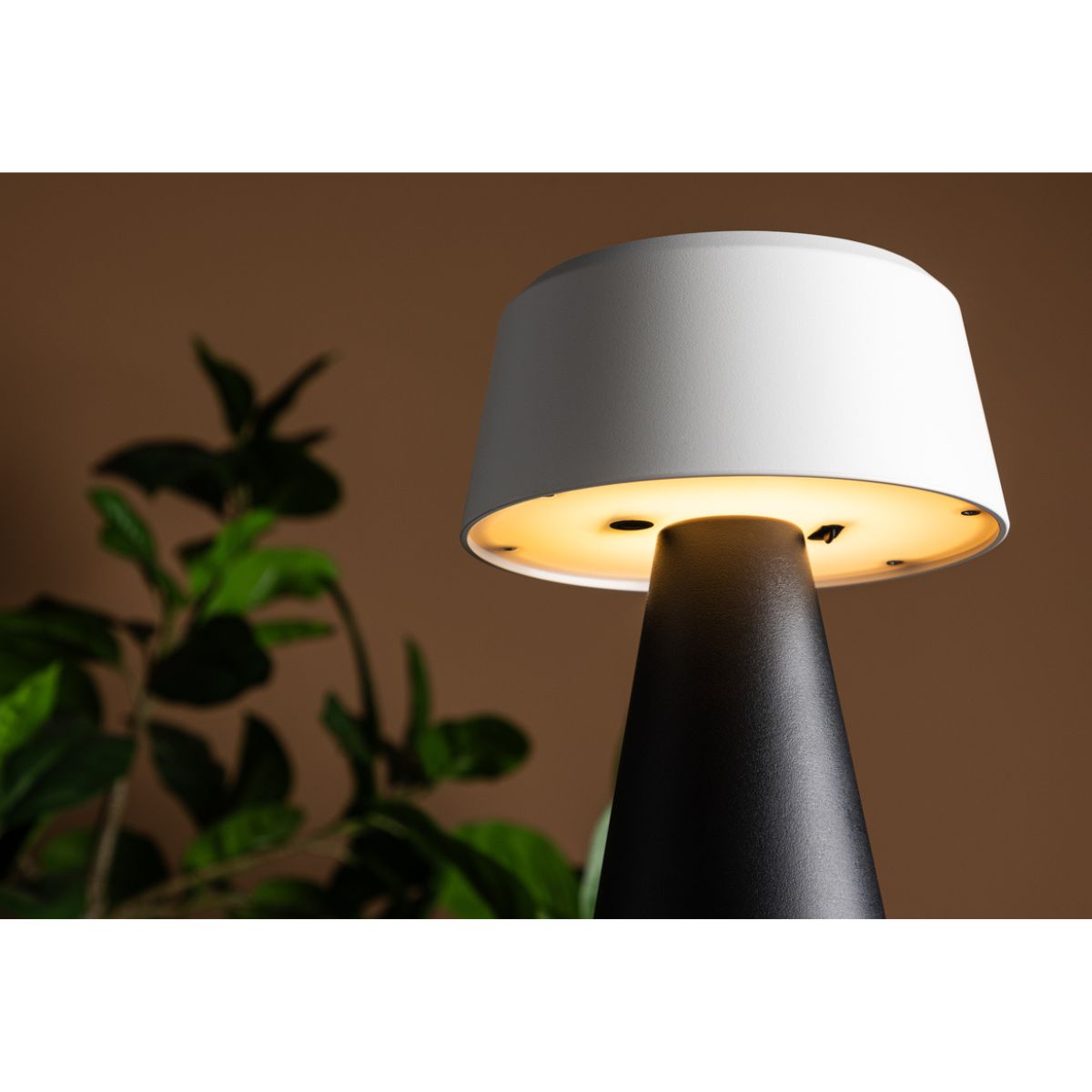 Statford Table Lamp Venture Design Bordlampe