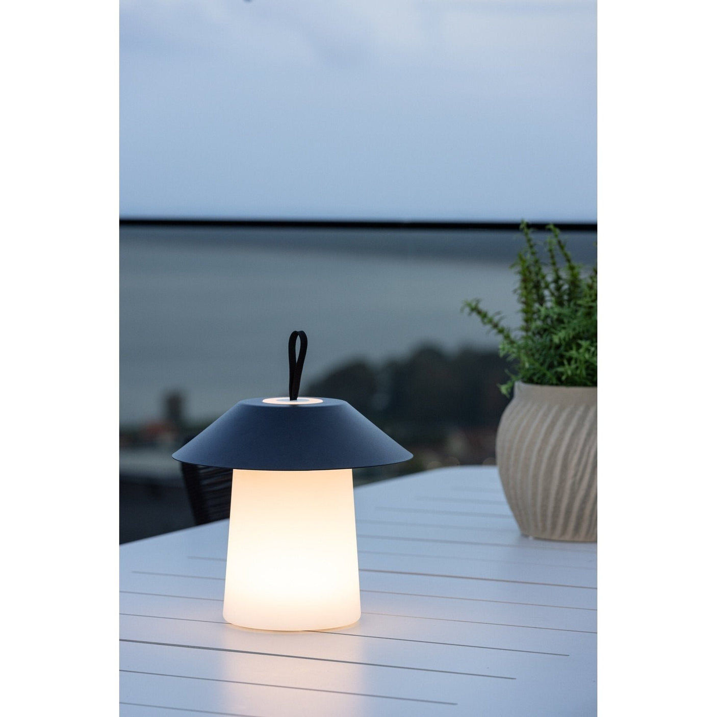 Rubu bordlampe Venture Design Bordlampe