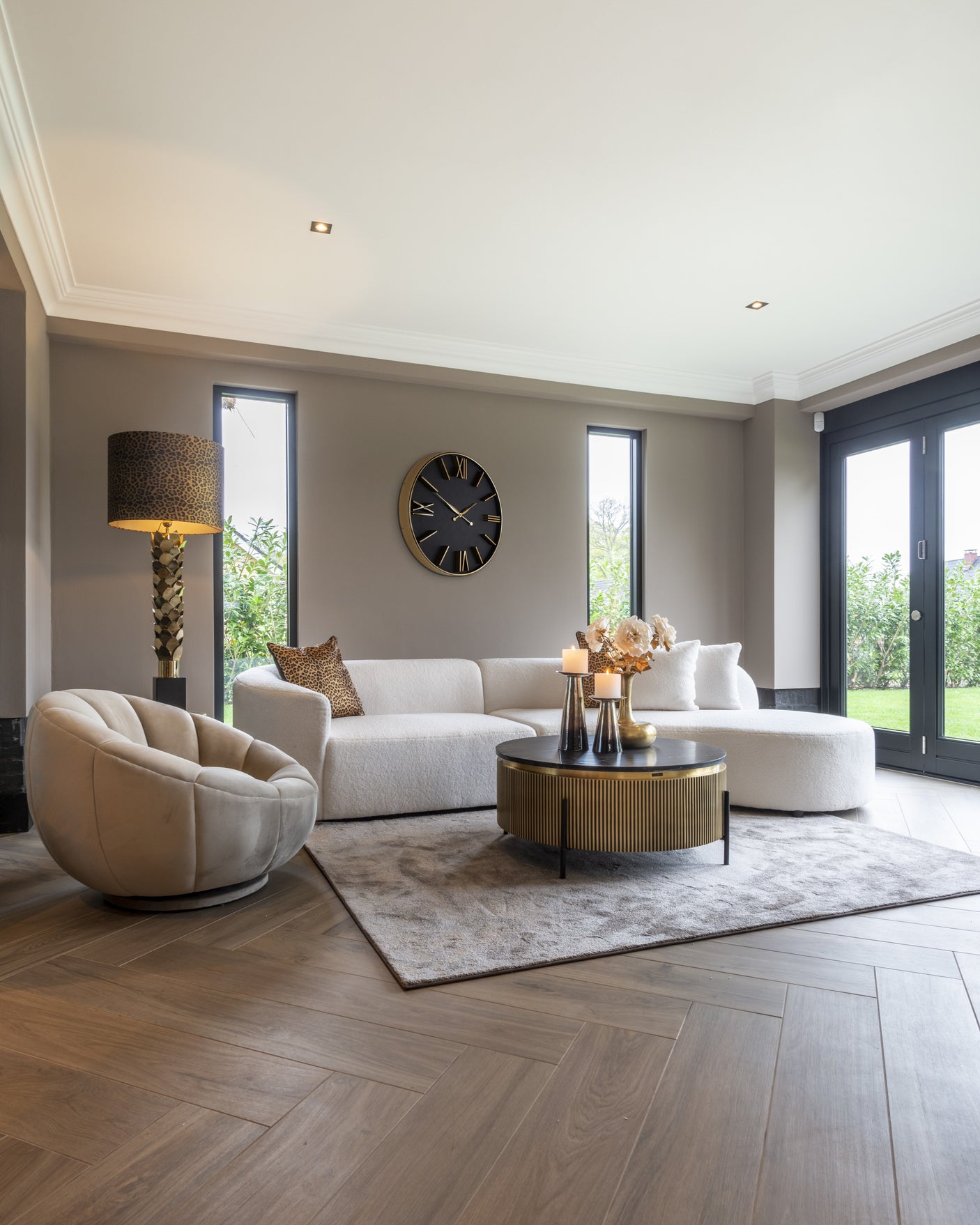 Salongbord Ironville gull 90Ø Richmond Interiors Sofabord