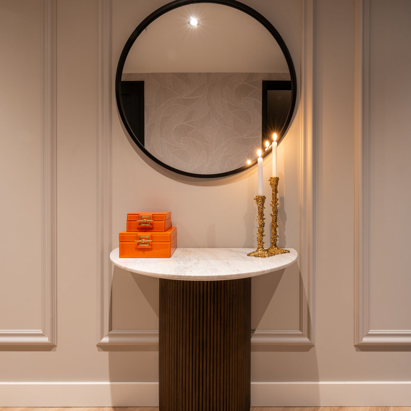 Konsoll Mayfield brun Richmond Interiors Konsollbord