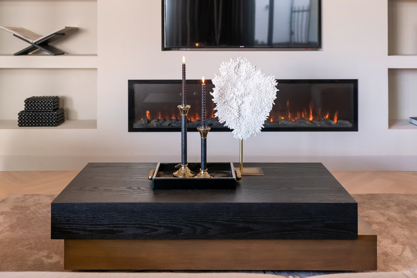 Brett Liv svart/gull Richmond Interiors Serveringsbrett