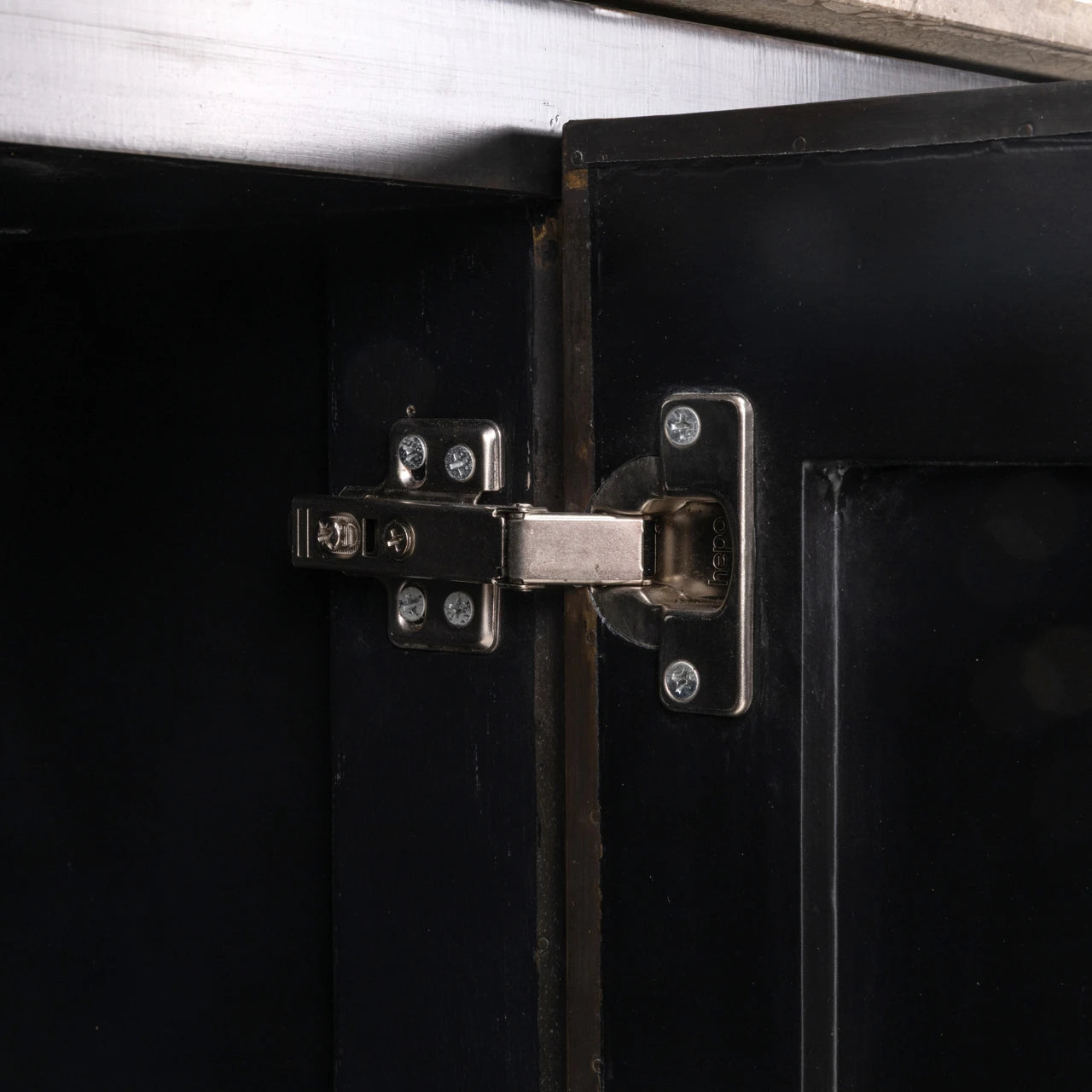 Sideboard Russo askebrun med 4 dører Richmond Interiors Skjenk