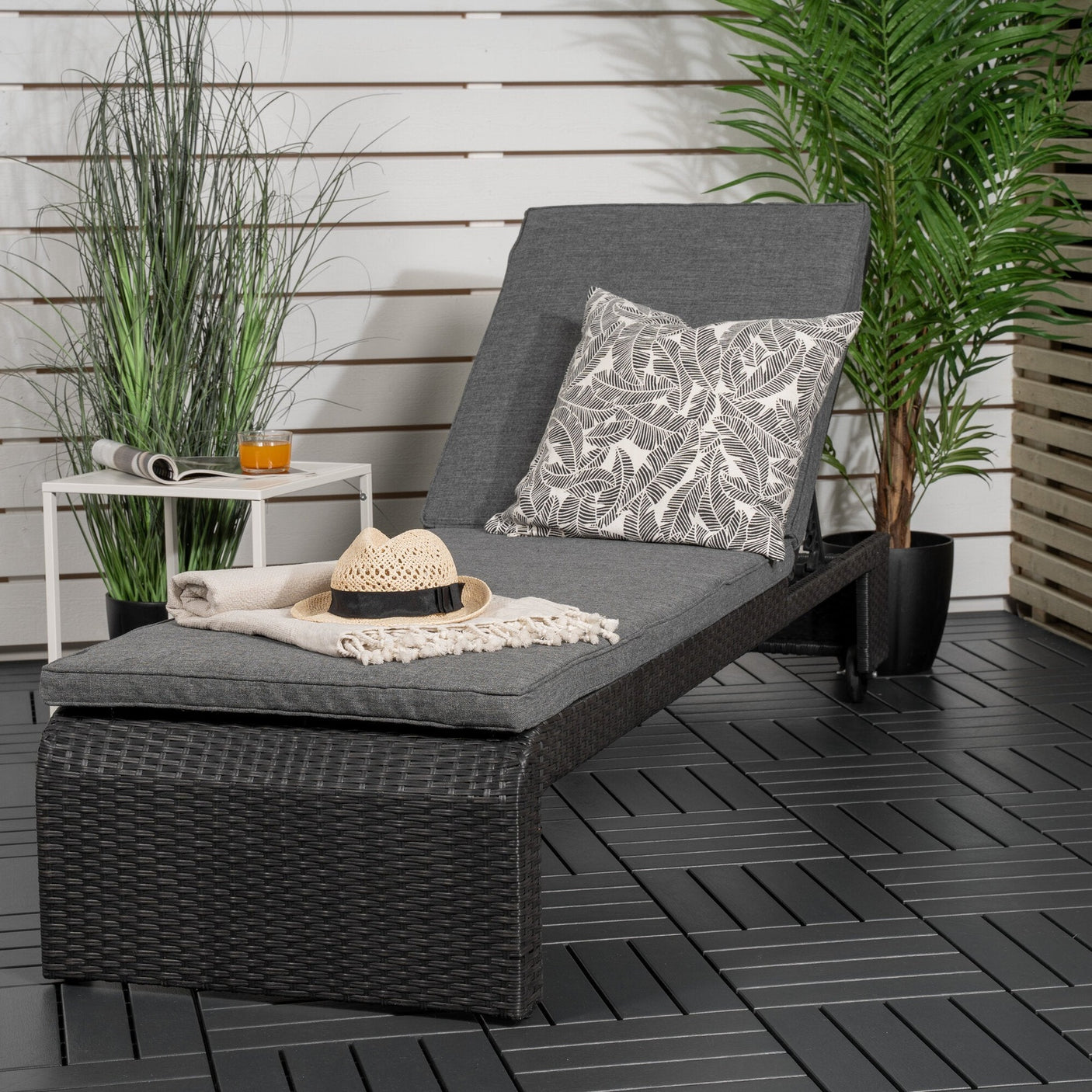 London Sun Lounge Venture Design Solseng